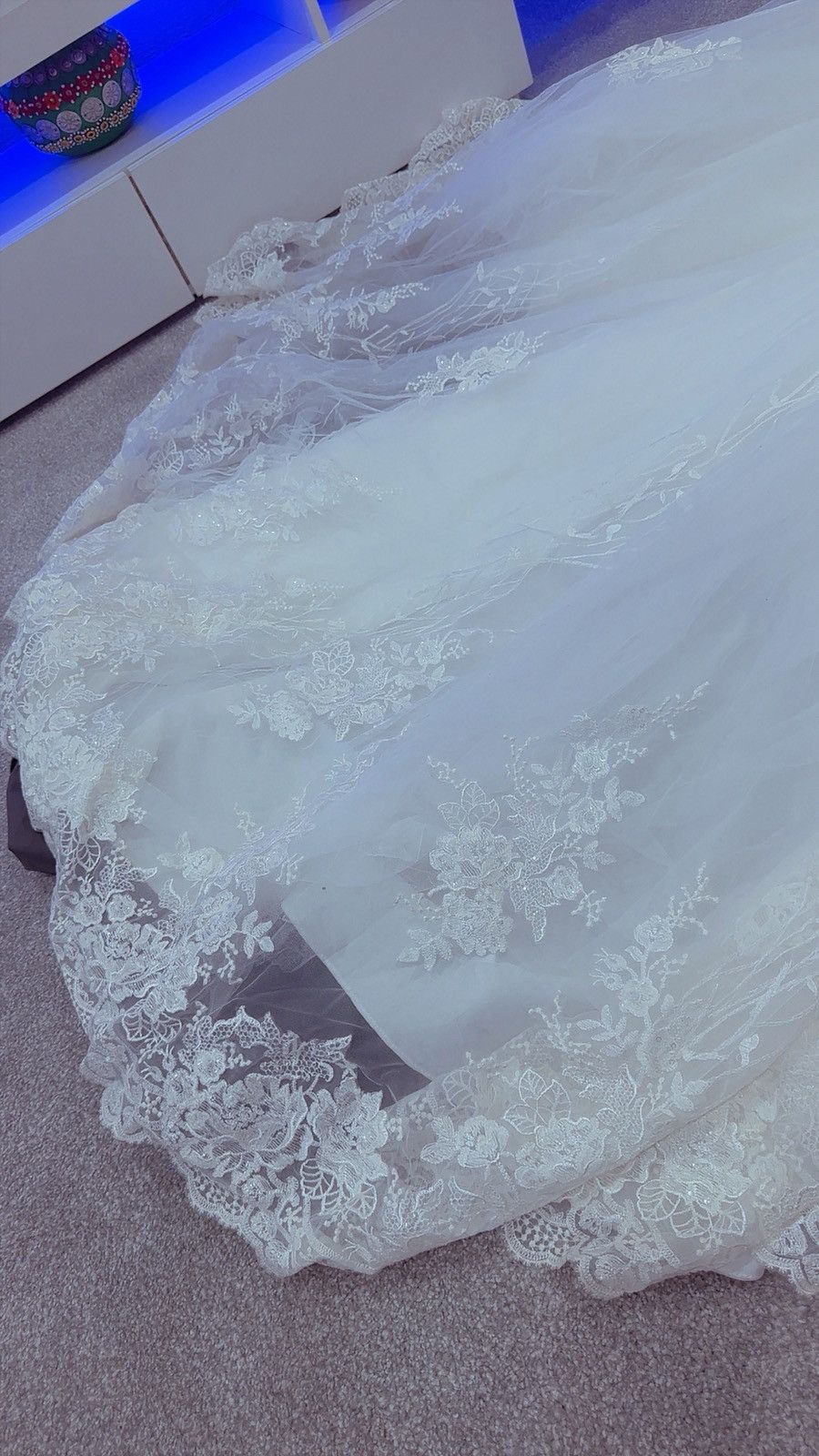 Other White wedding dress by Victoria Jane Size XL / US 12-14 / IT 48-50 - 4 Thumbnail
