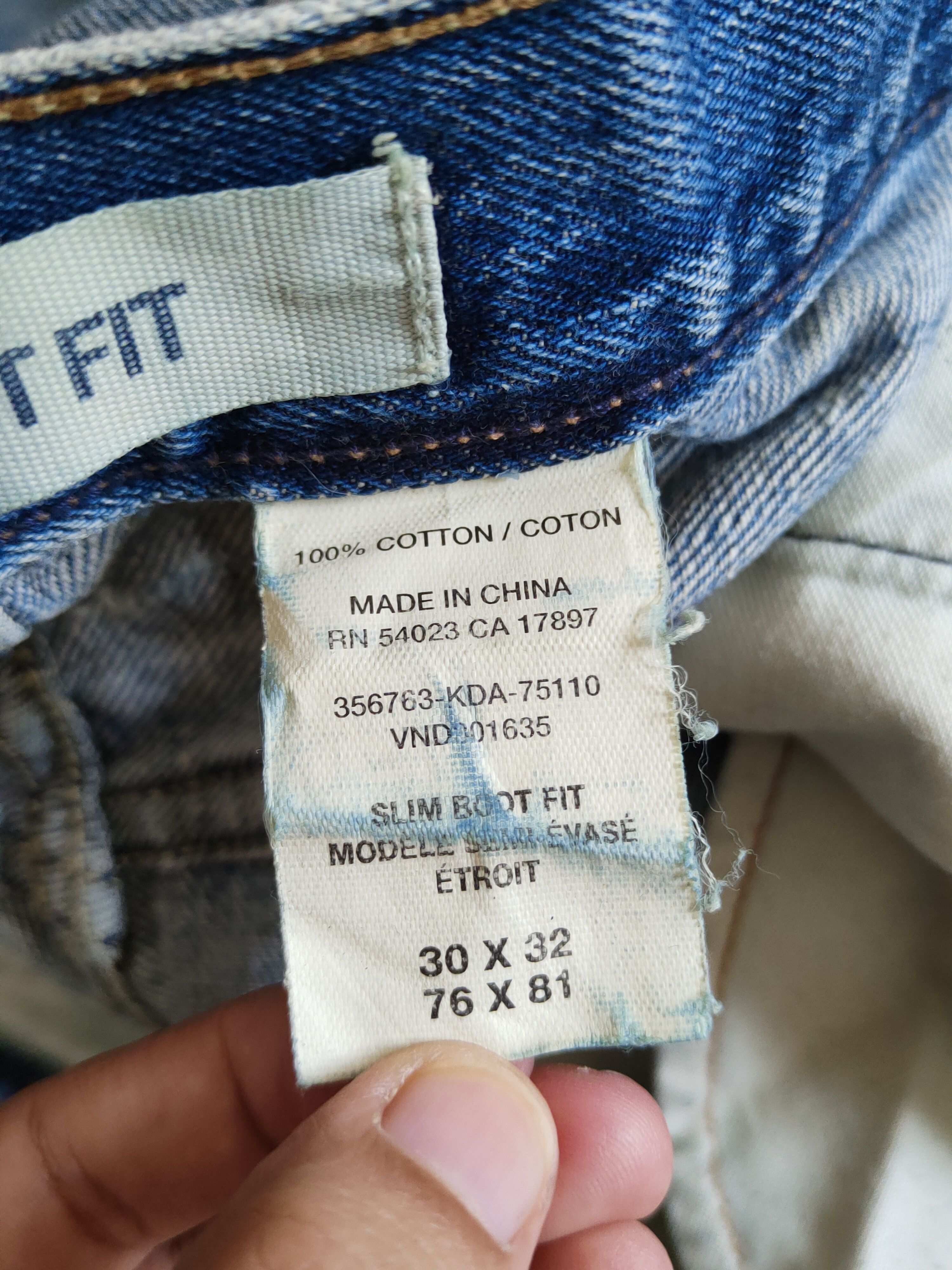 Gap Gap Blue slim boot fit Faded Distressed jeans Denim #S1529 Size 30" / US 8 / IT 44 - 16 Thumbnail