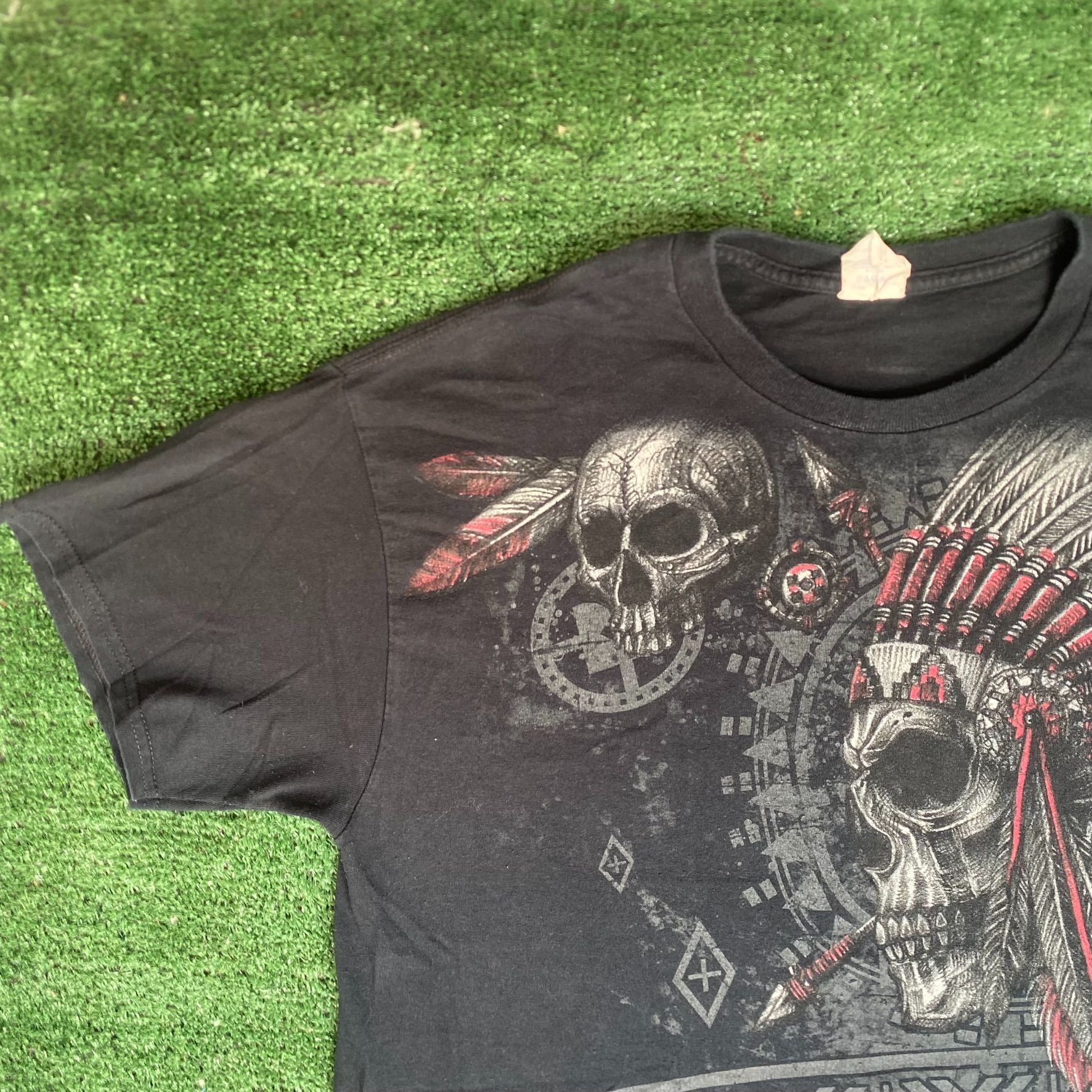 Gildan Vintage Y2K Native Skull Shirt Western Goth Punk Tee Size US L / EU 52-54 / 3 - 2 Thumbnail