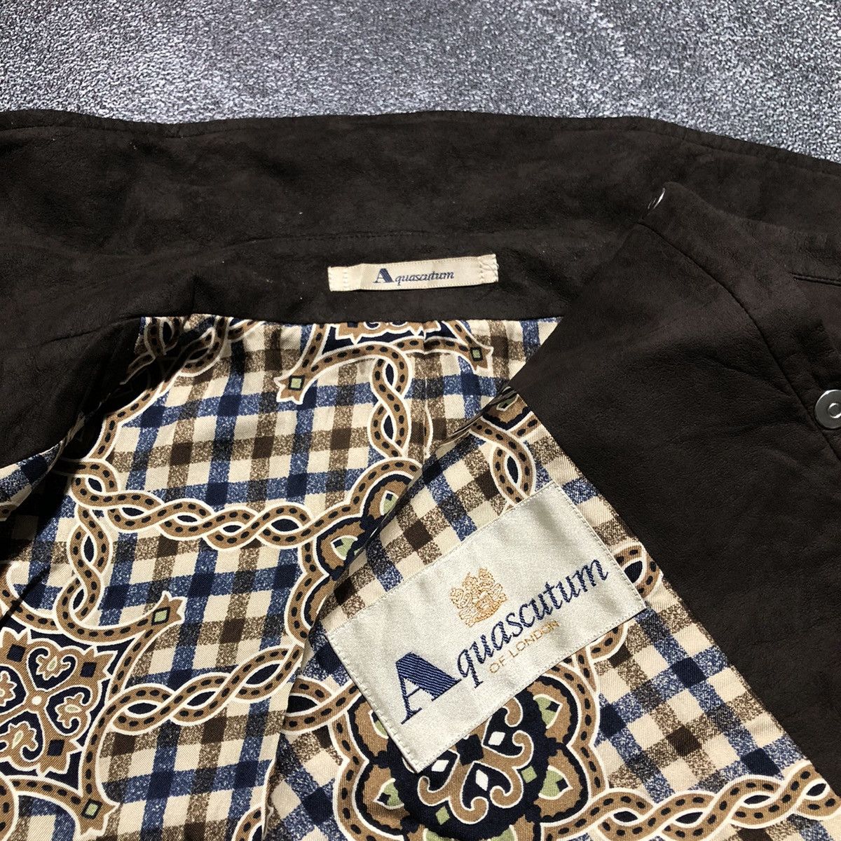 Aquascutum Aquascutum inner Iconic Pattern silk quilted jacket Size US M / EU 48-50 / 2 - 4 Thumbnail