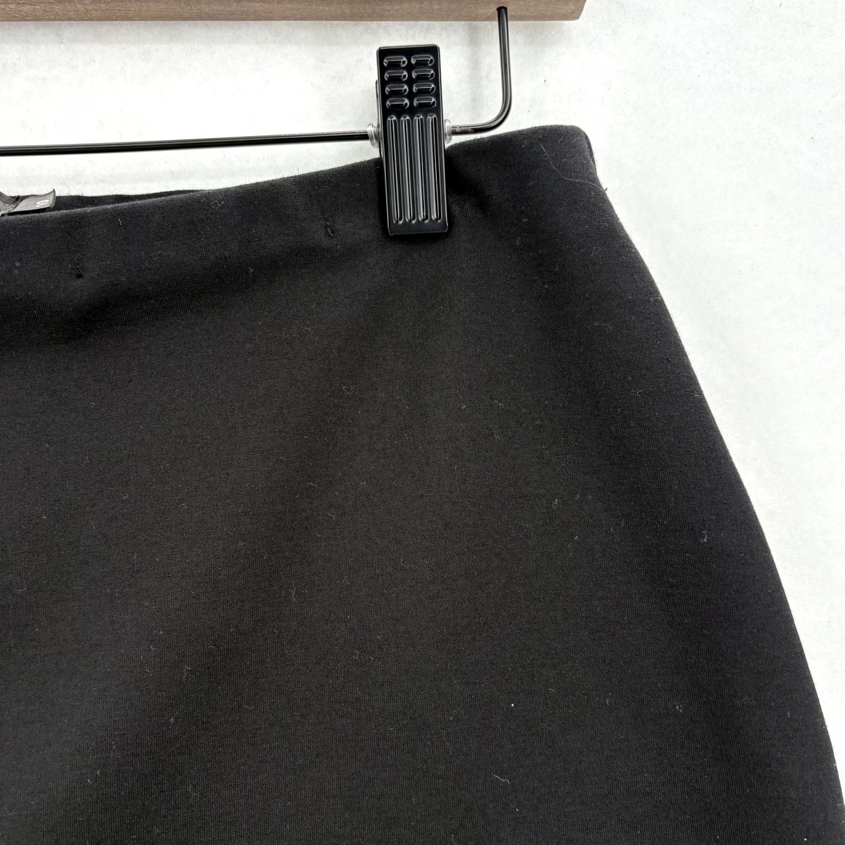 Vintage Sympli Skirt Womens 10 Black Ponte Jersey Pencil Short Ruffle Faux Leather Hem Size L / US 10 / IT 46 - 3 Thumbnail