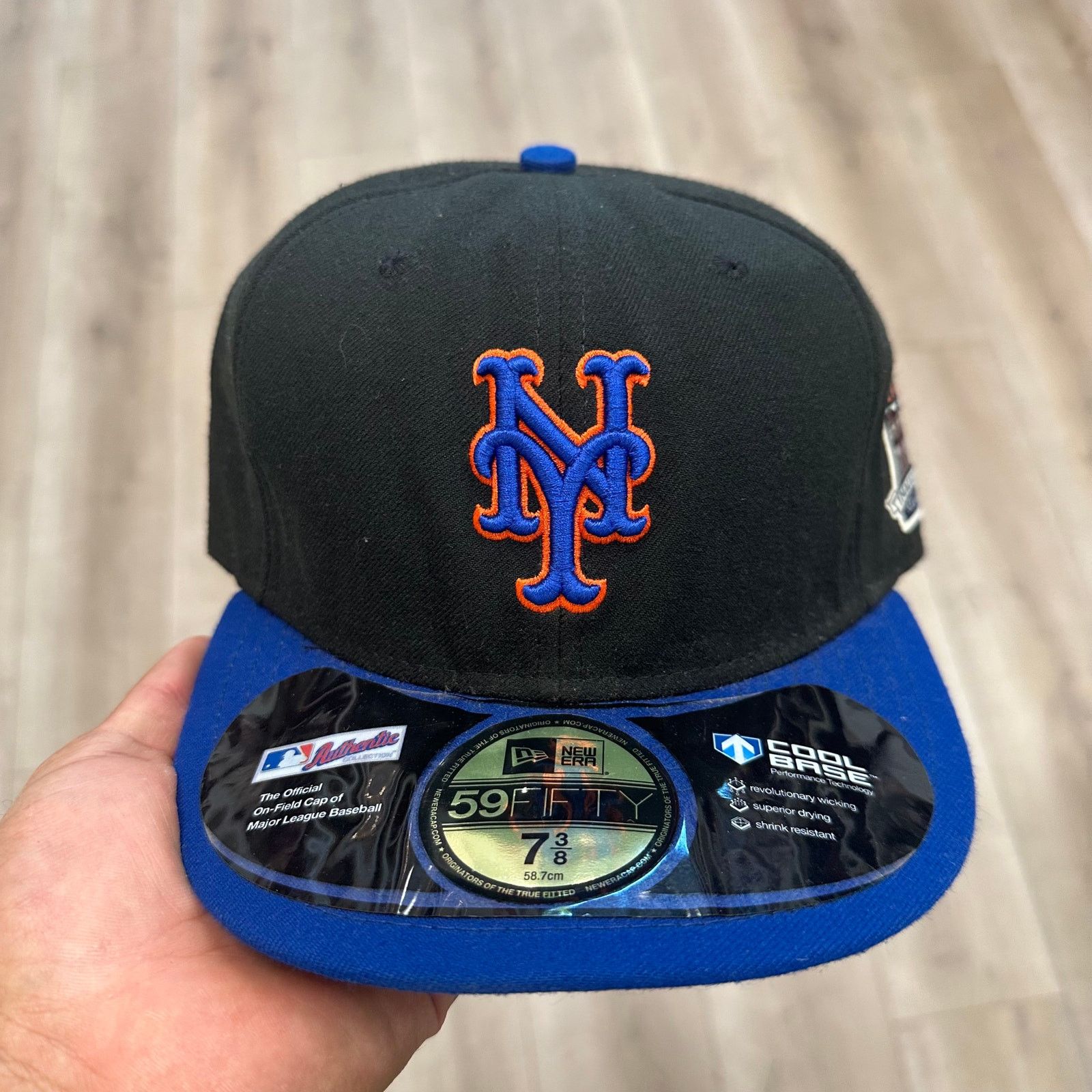 New Era New Era New York Mets 59FIFTY fitted hat Cap size 7 3/8 B25 Size ONE SIZE - 2 Thumbnail