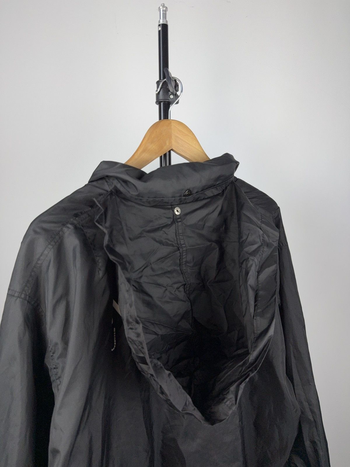Issey Miyake × Japanese Brand × Vintage Vintage 90s NAF NAF Jeans Black Windbreaker Jacket Logo Size US L / EU 52-54 / 3 - 14 Thumbnail