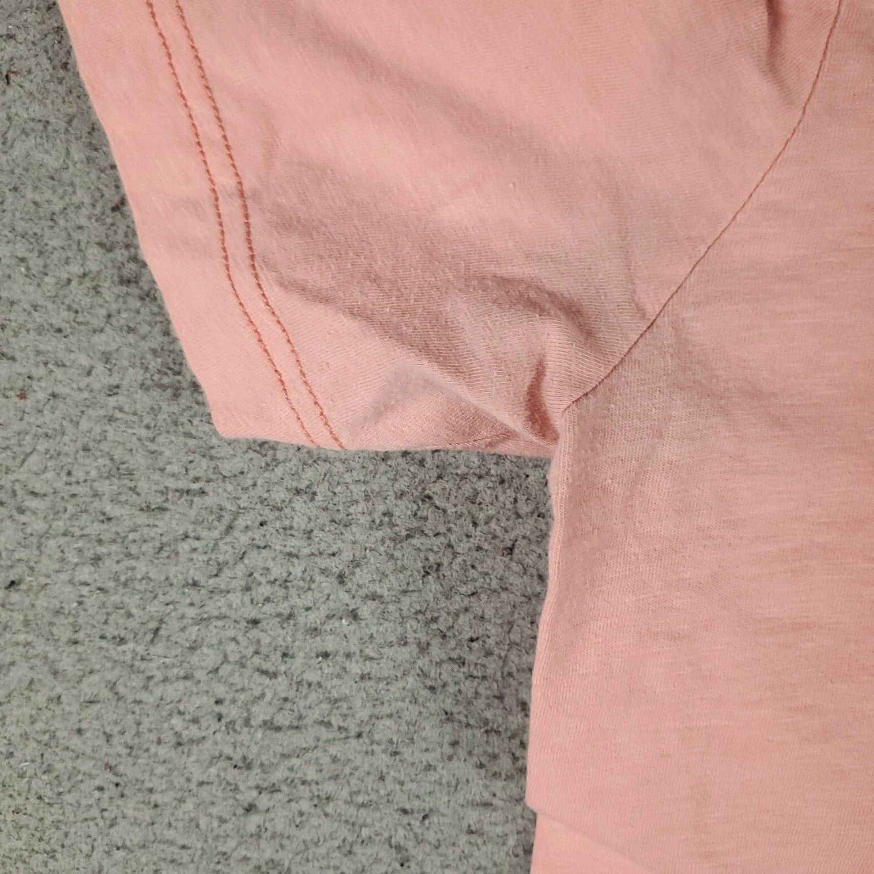 Tommy Bahama Tommy Bahama T-Shirt Mens Size Medium Pink Marlin Short Sleeve Crew Neck Logo, All Seasons, ClassicAmerican 90s? Size US M / EU 48-50 / 2 - 4 Thumbnail
