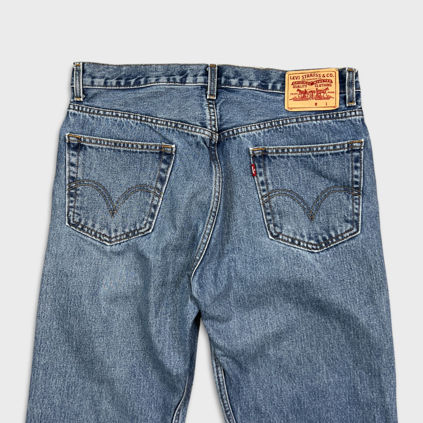 Levi's × Vintage Vintage Levi's Jeans 36x30 Relaxed Fit Light Wash Denim Pant Size US 36 / EU 52 - 6 Thumbnail