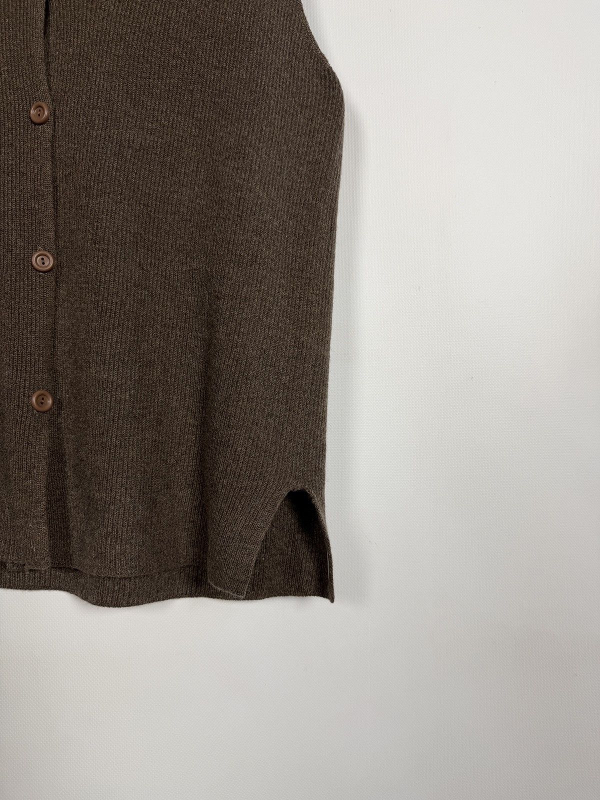 Fedeli Fedeli Cashmere Knit Vest Button Up Sleeveless Italy Size M Size US M / EU 48-50 / 2 - 5 Thumbnail
