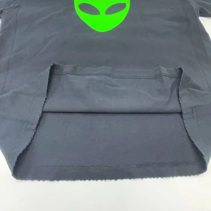 Balenciaga Balenciaga Alien Graphic Round Neck T-shirt 0079-2507 Size L / US 10 / IT 46 - 5 Thumbnail