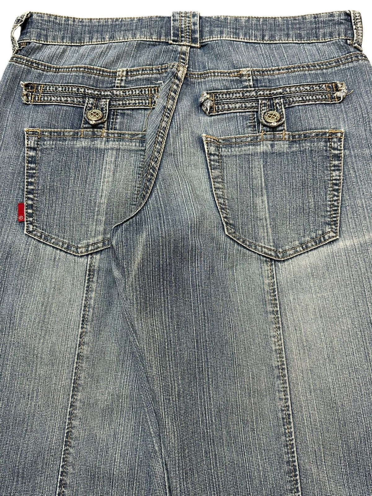 Japanese Brand Vintage Japanese Brand Faded Wash Avant Garde Baggy Jeans Size US 29 - 6 Thumbnail