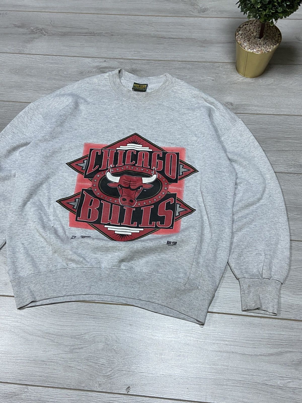 NBA NBA Chicago Bulls made in USA sweatshirt vintage Size US L / EU 52-54 / 3 - 4 Thumbnail