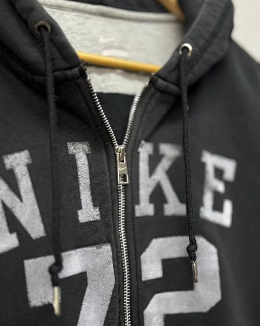 Vintage Oversized Nike 72 Men`s Zip Hoodie Distressed Size US L / EU 52-54 / 3 - 10 Thumbnail