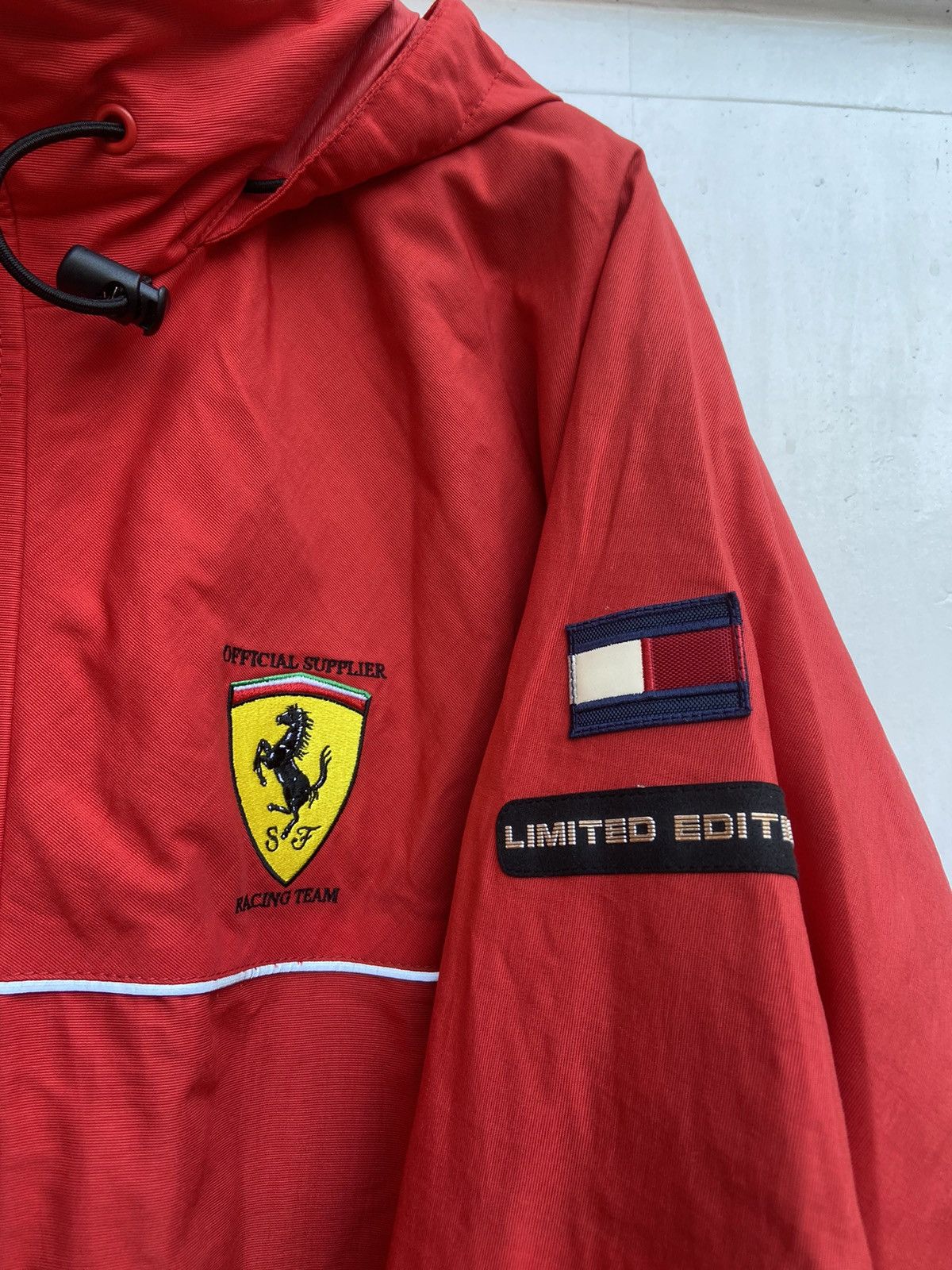 Ferrari × Tommy Hilfiger × Vintage Jacket Ferrari Tommy Hilfiger Limited edition Size US L / EU 52-54 / 3 - 6 Thumbnail