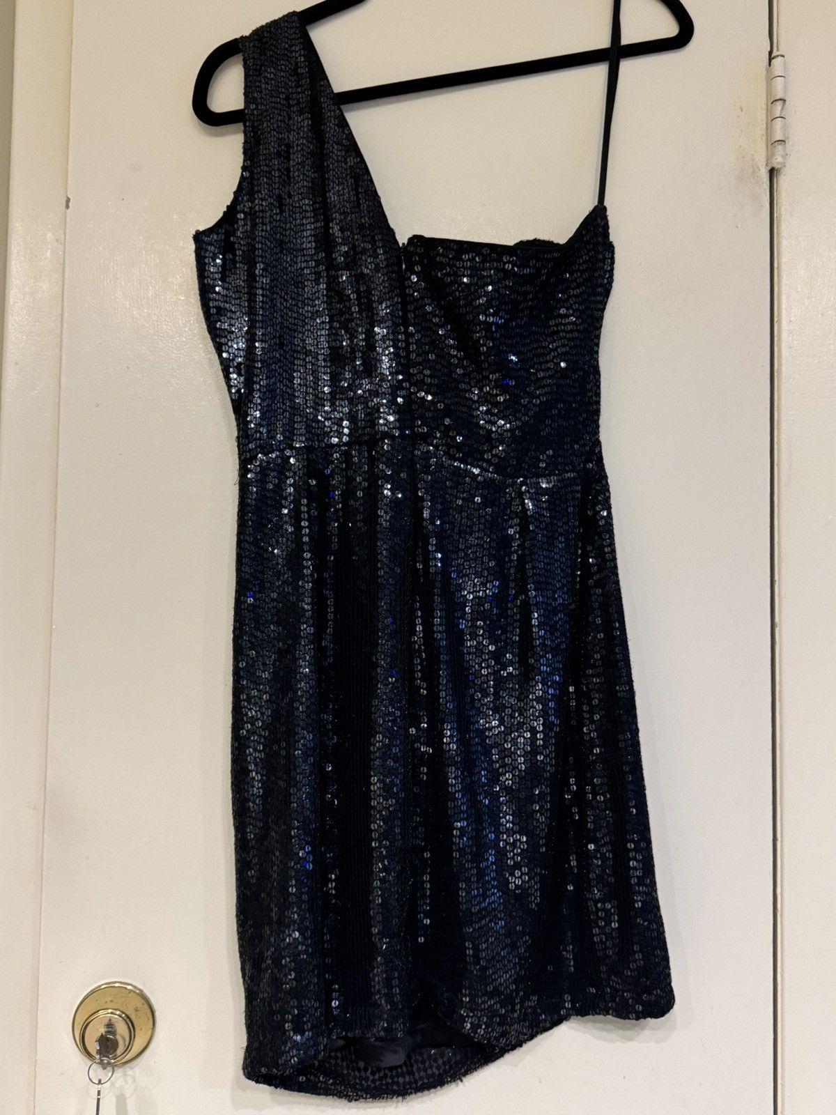 Parker Parker One Shoulder Sequin cocktail dress Size M / US 6-8 / IT 42-44 - 3 Thumbnail