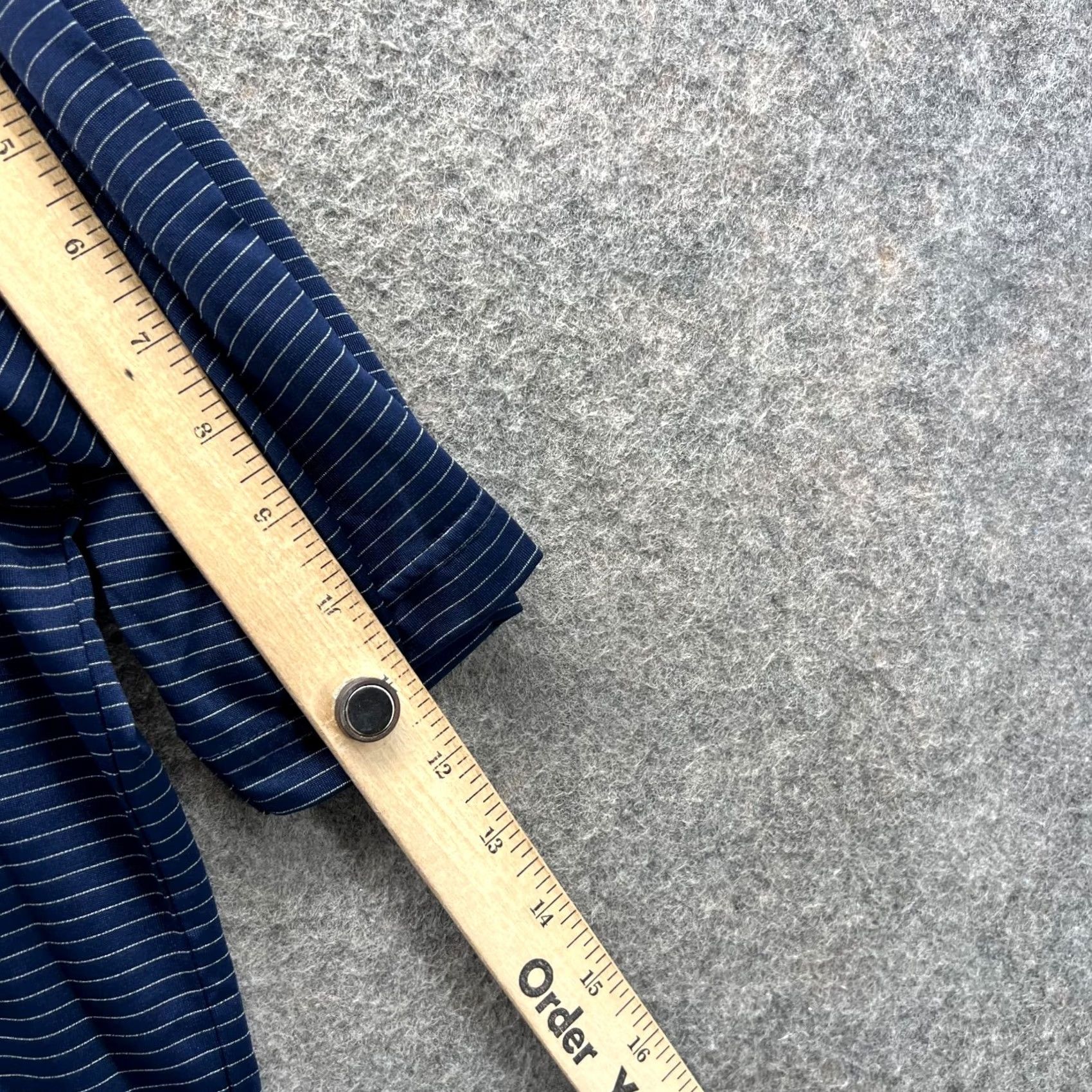 Vintage Sunice Polo Shirt Men L Blue Pinstripe X-Static Knit Stretch Golf Size US L / EU 52-54 / 3 - 5 Thumbnail