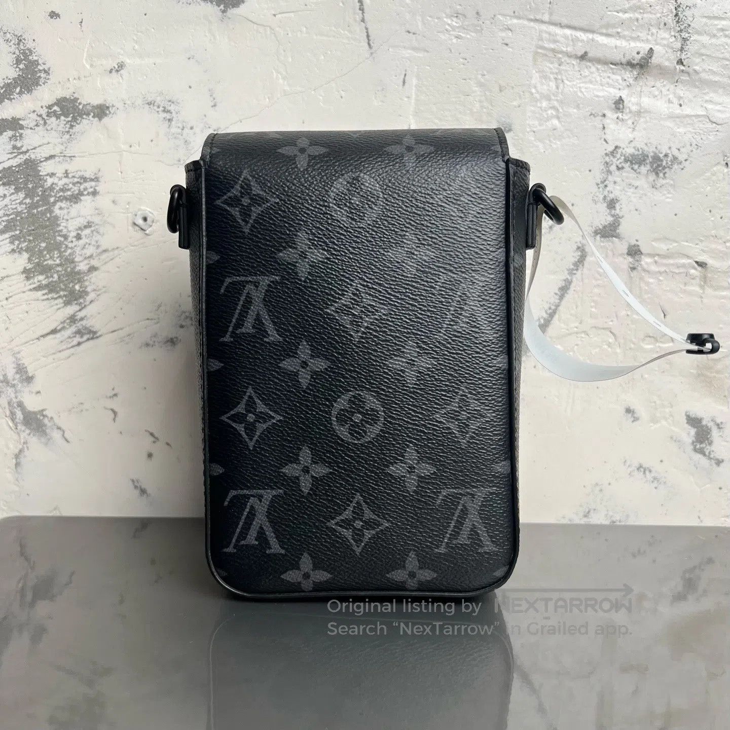 Louis Vuitton Louis Vuitton S-lock magnetic buckle closure Single-should Size ONE SIZE - 4 Thumbnail