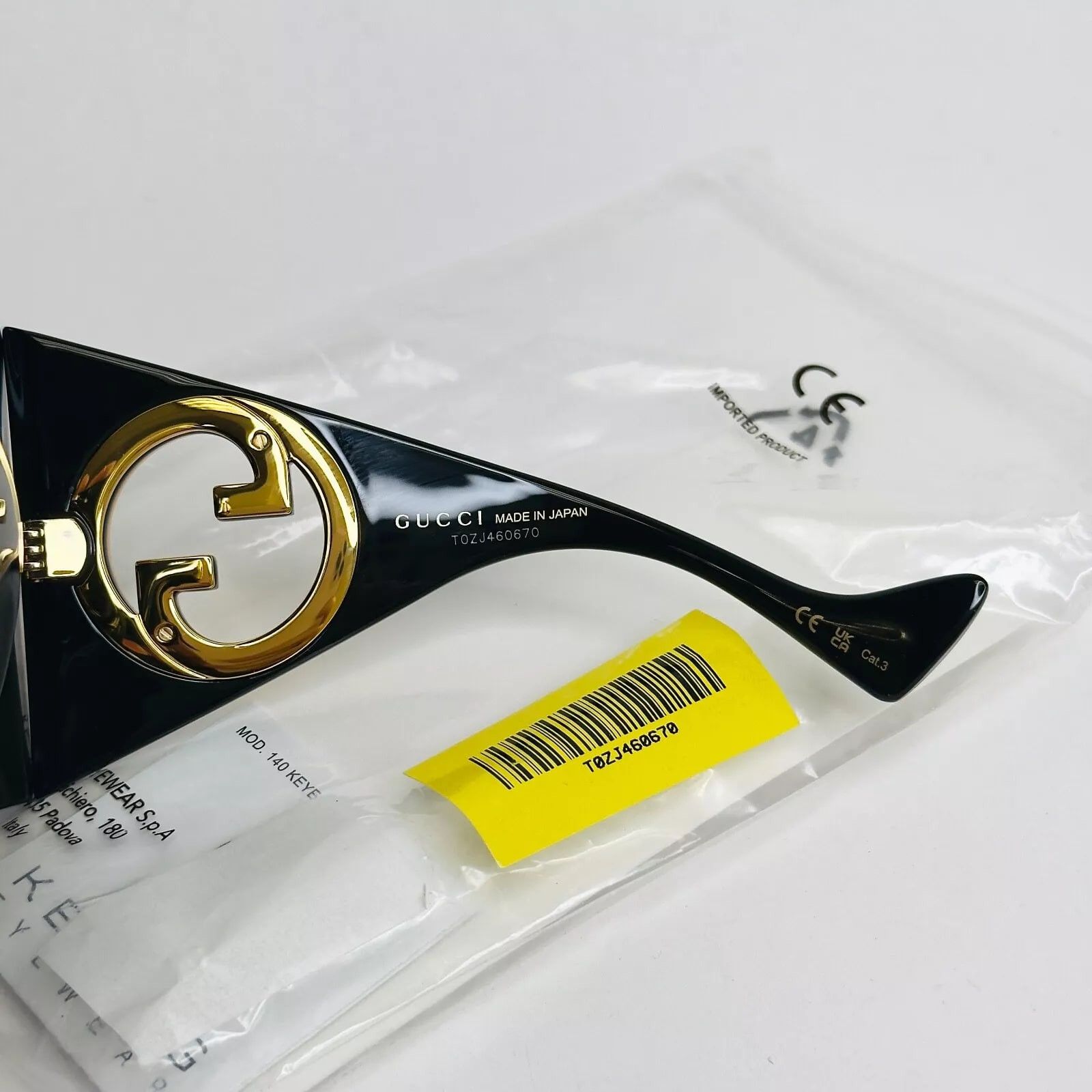 Gucci GUCCI 1255 Black Gold Logo Gg1255S Oversized Mask Wrap 001 Size ONE SIZE - 5 Thumbnail