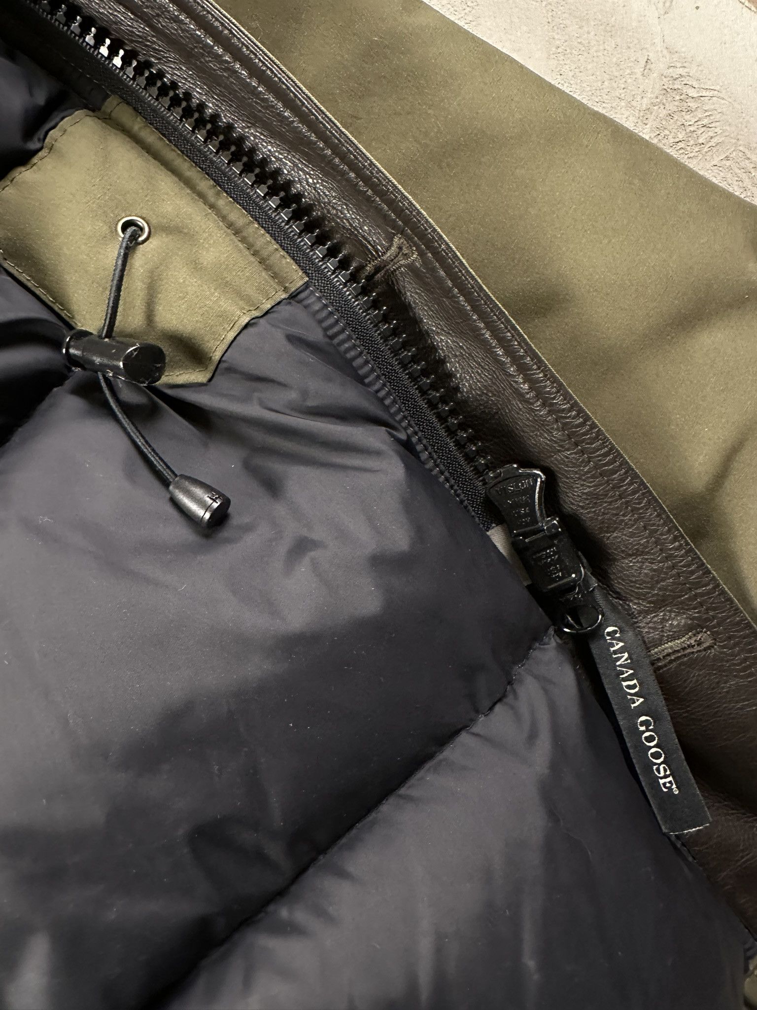 Canada Goose Canada Goose Baniff Fur Hood Military Down Winter Parka Size US XL / EU 56 / 4 - 19 Thumbnail