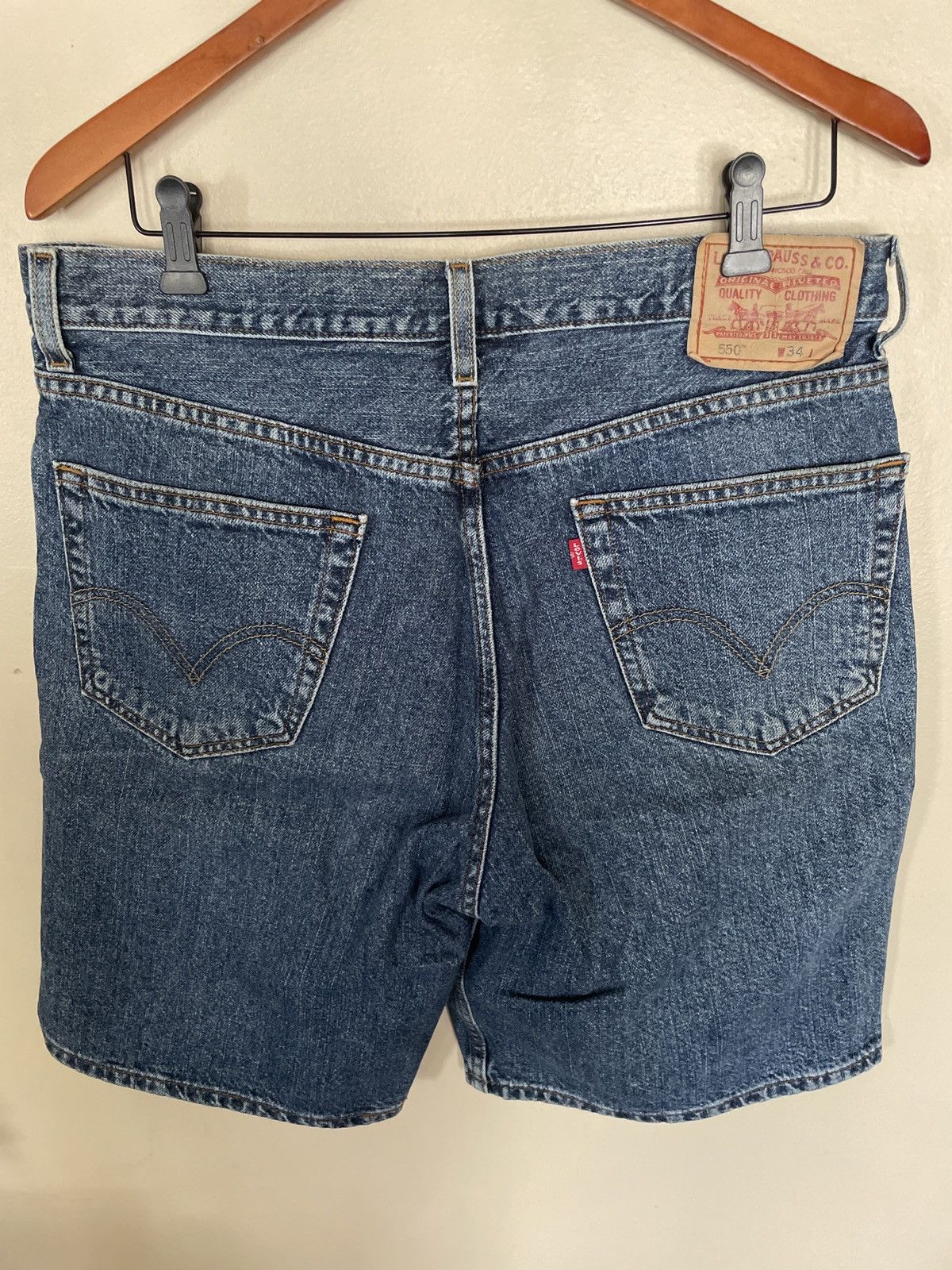 Levi's × Vintage Levi’s 550 Blue Denim Jean Shorts Size 34 Jorts Relaxed Fit Size US 34 / EU 50 - 4 Thumbnail