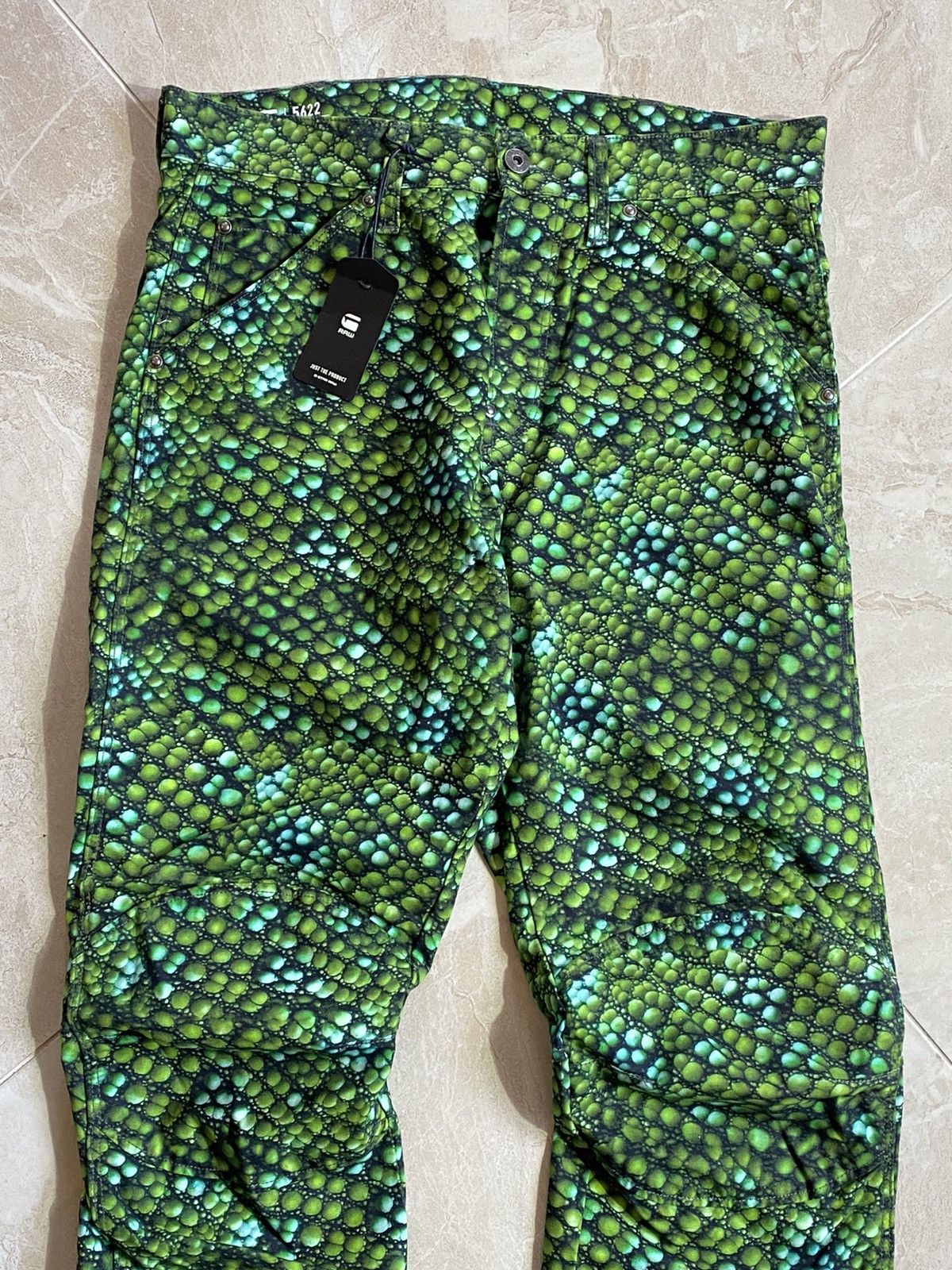 G-Star × Pharrell Pharrell & Gstar elwood 3D 5622 green iguana pants Size US 29 - 3 Thumbnail