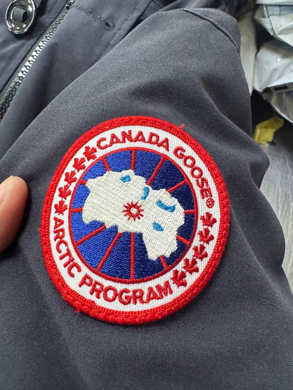 Canada Goose Canada Goose jacket Size US M / EU 48-50 / 2 - 2 Thumbnail