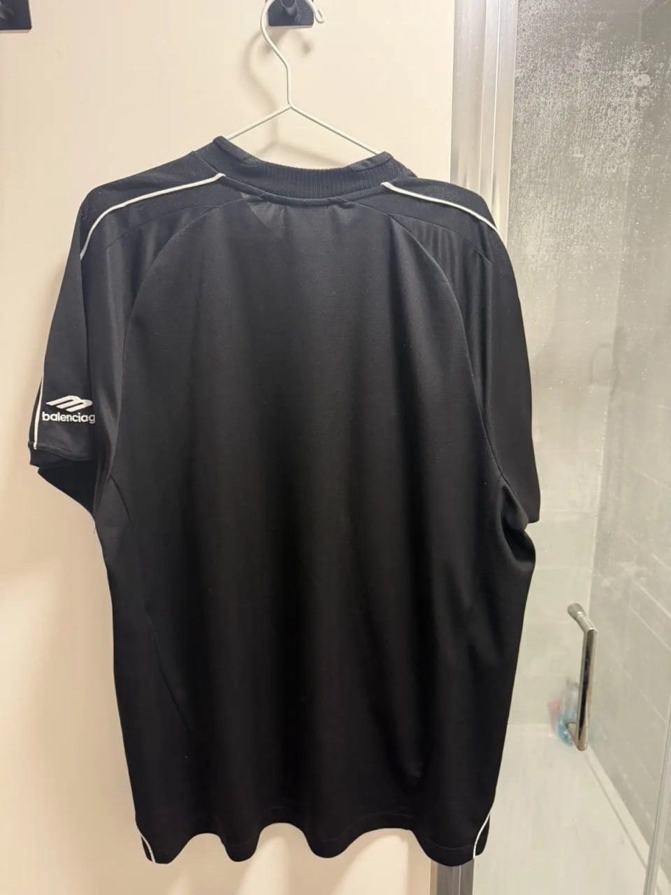 Balenciaga Balenciaga soccer t shirt Size US S / EU 44-46 / 1 - 2 Thumbnail