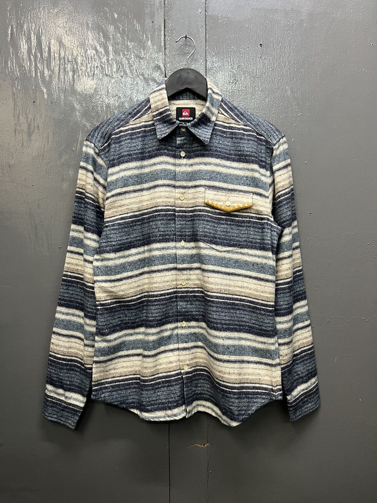 Quiksilver Quicksilver Shirt Longsleeve Size US XL / EU 56 / 4 - 1 Thumbnail