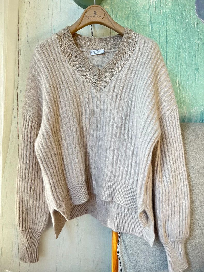 Brunello Cucinelli Brunello Cucinelli V-Neck Sequin Cashmere Sweater - dmc Size US S / EU 44-46 / 1 - 1 Thumbnail