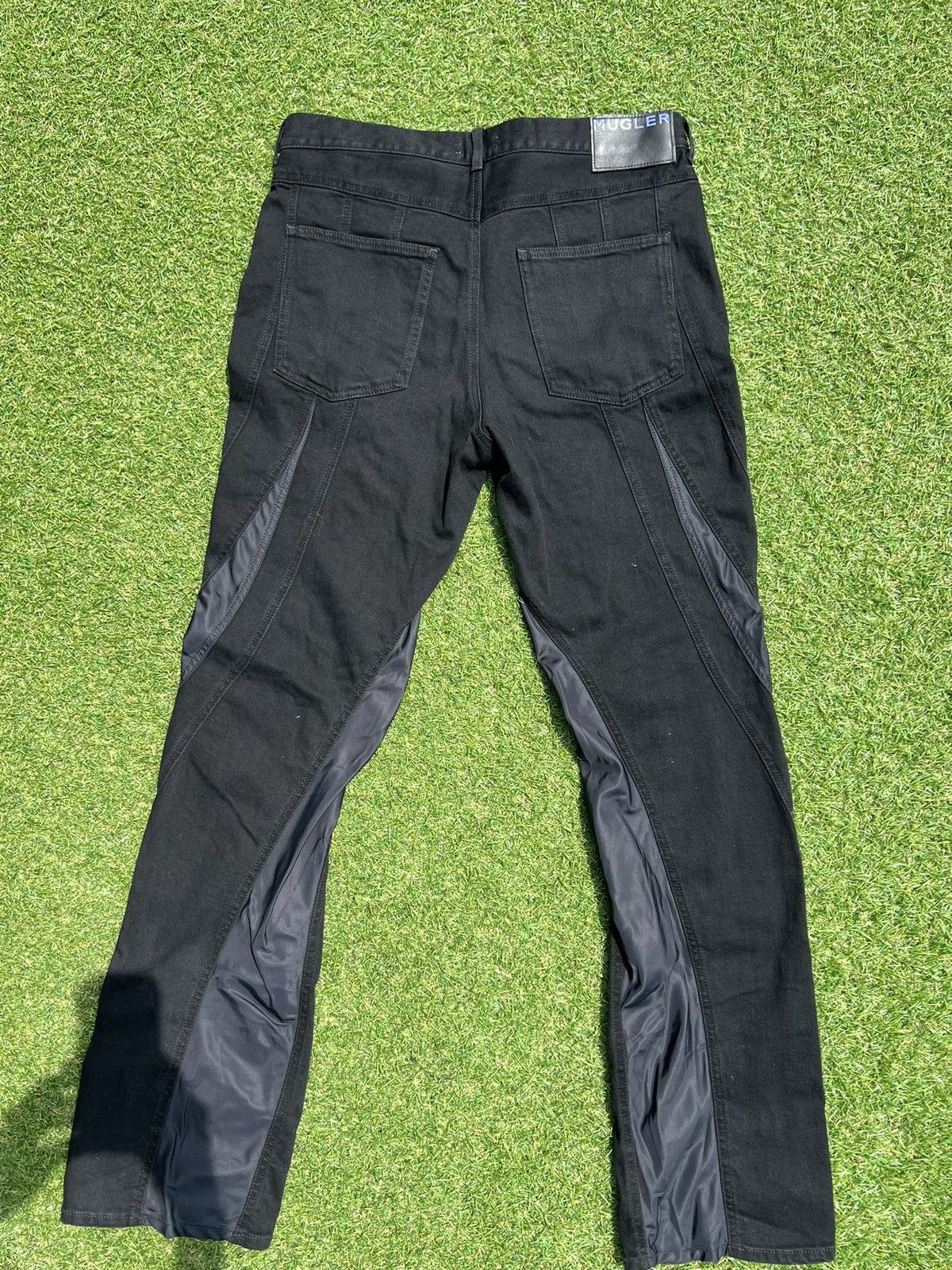 H&M × Mugler Mugler x H&M Spiral Jeans Size US 38 / EU 54 - 2 Thumbnail