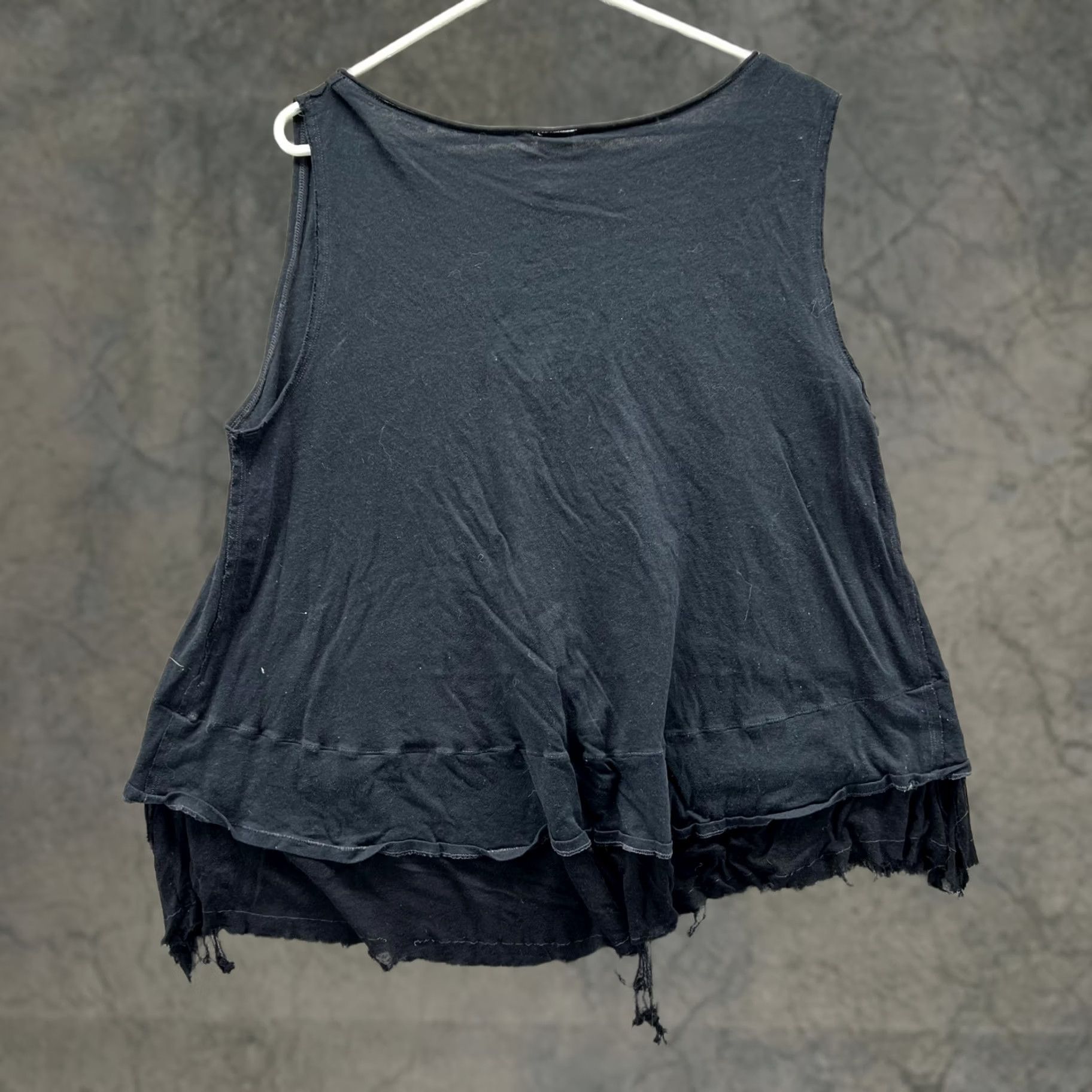 Free People Free People Tank Top Womens Small Black V Neck Layered Asym Hem Hi Low Tunic Top Size S / US 4 / IT 40 - 1 Thumbnail