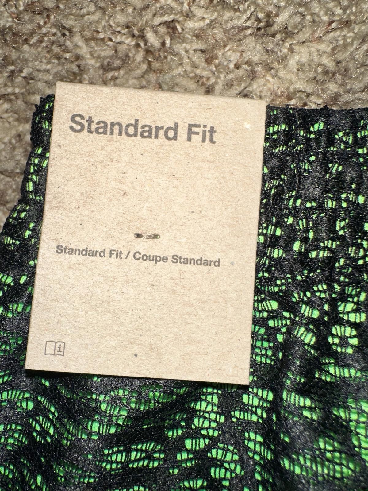 Jordan Brand Womens Small Jordan Diamond Basketball Shorts See Through Black Green Sample Size 26" / US 2 / IT 38 - 3 Thumbnail