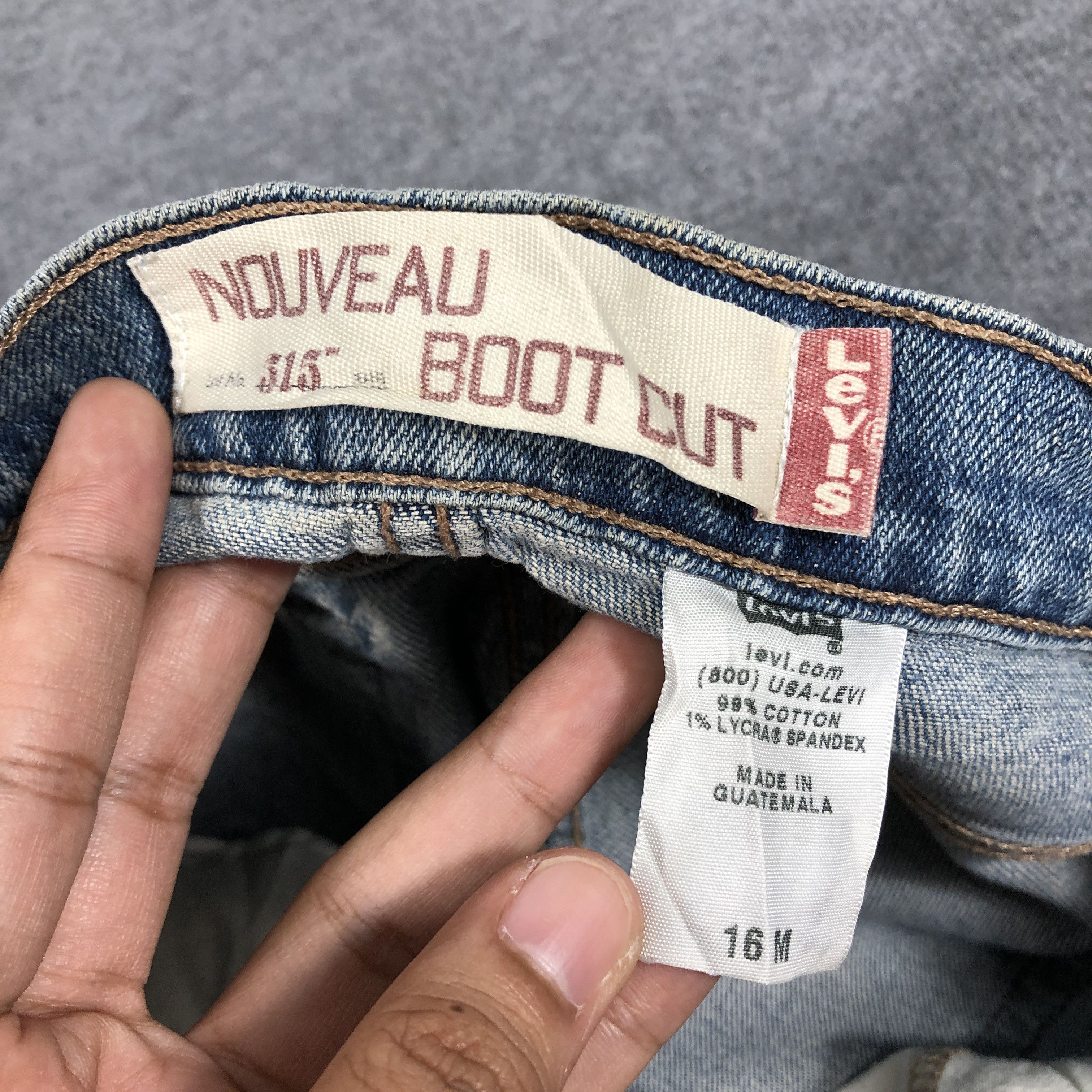 Levi's × Vintage Womens Vintage Levis 515 Jeans Boot Cut Flare L1097W Size 35" - 10 Thumbnail