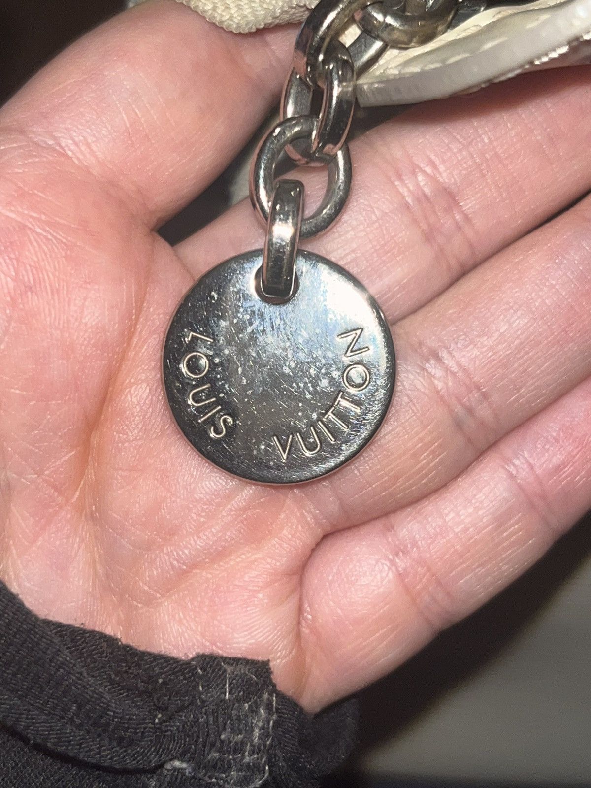 Louis Vuitton Lv Size ONE SIZE - 13 Thumbnail