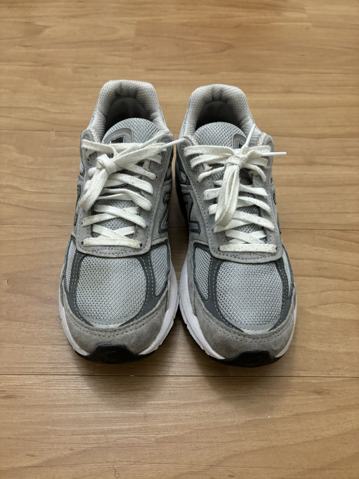New Balance 💨 New Balance 990v5 Grey WMNS (Sz 7.5) Size US 7.5 / IT 37.5 - 2 Thumbnail