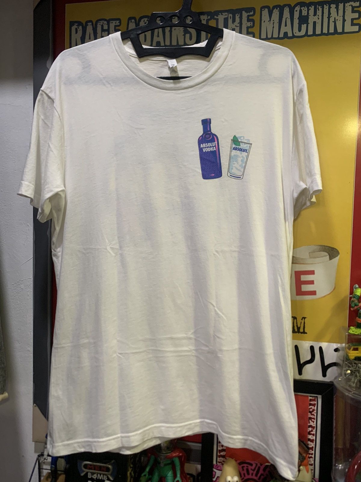 Infinite Archives Vintage ABSOLUT VODKA “Ahus, SWEDEN X Made With 💙 In Sweden” Size US M / EU 48-50 / 2 - 2 Thumbnail
