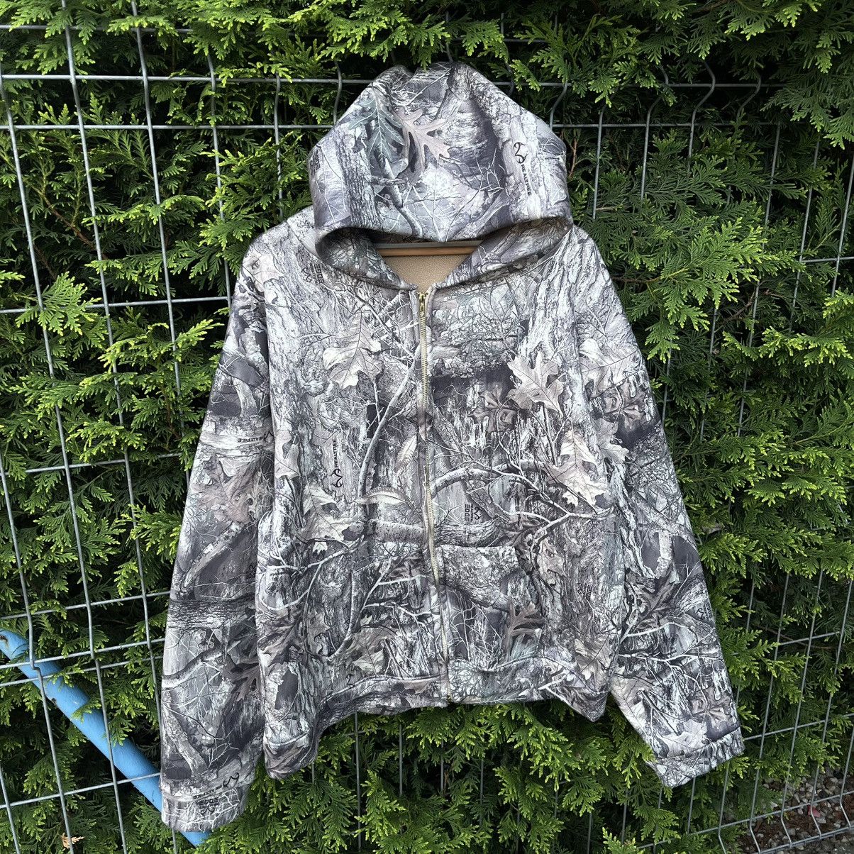 Akimbo Realtree Hoodie | Grailed