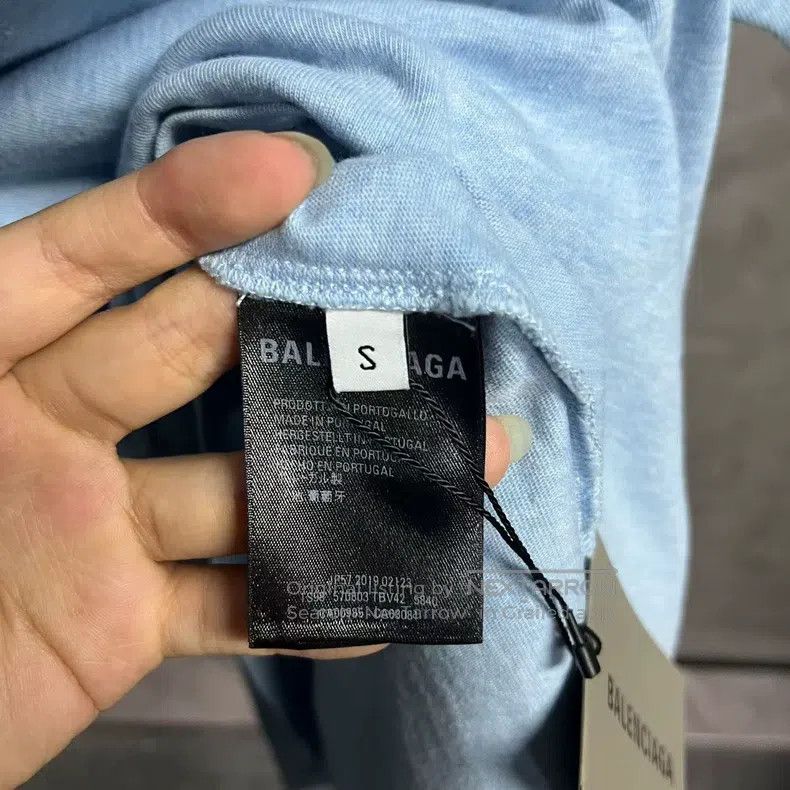 Balenciaga Balenciaga North Carolina Blue Coke Print Round Neck Short Size US S / EU 44-46 / 1 - 4 Thumbnail