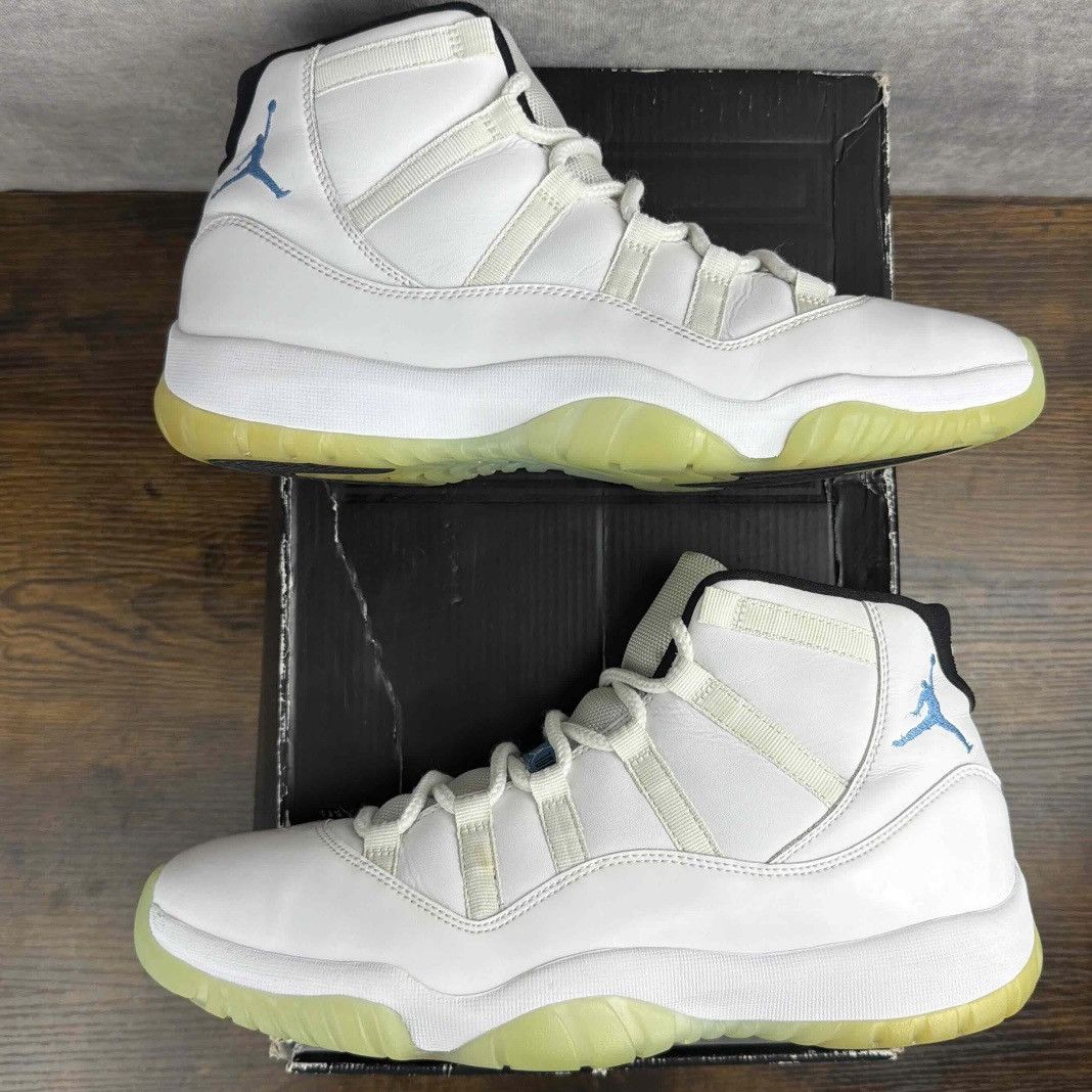 Jordan Brand Air Jordan 11 Retro High Legend Blue 2014 Size 11 378037-117 Size US 11 / EU 44 - 3 Thumbnail