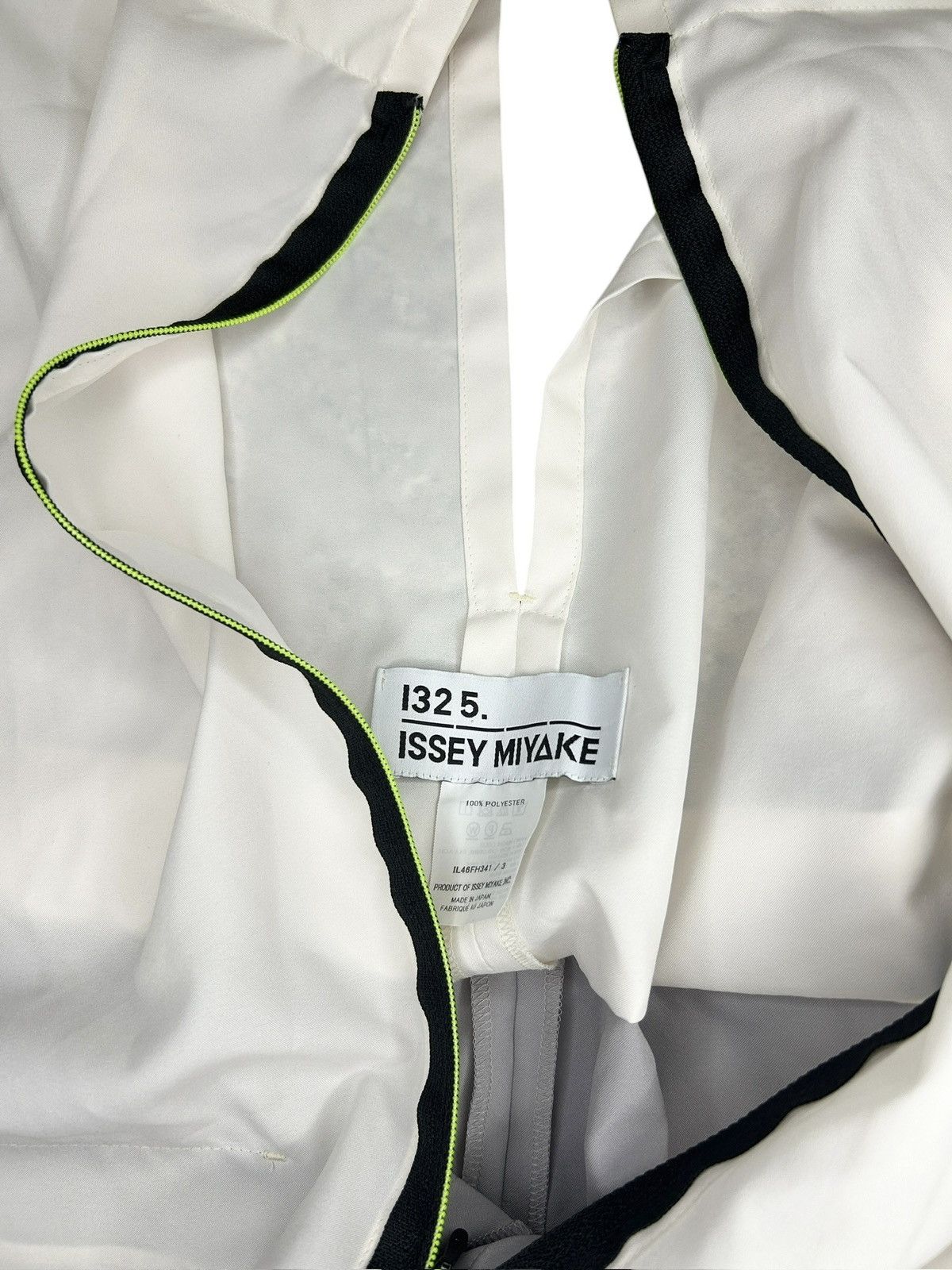 Issey Miyake 132 5. Origami Dress Size L / US 10 / IT 46 - 4 Thumbnail