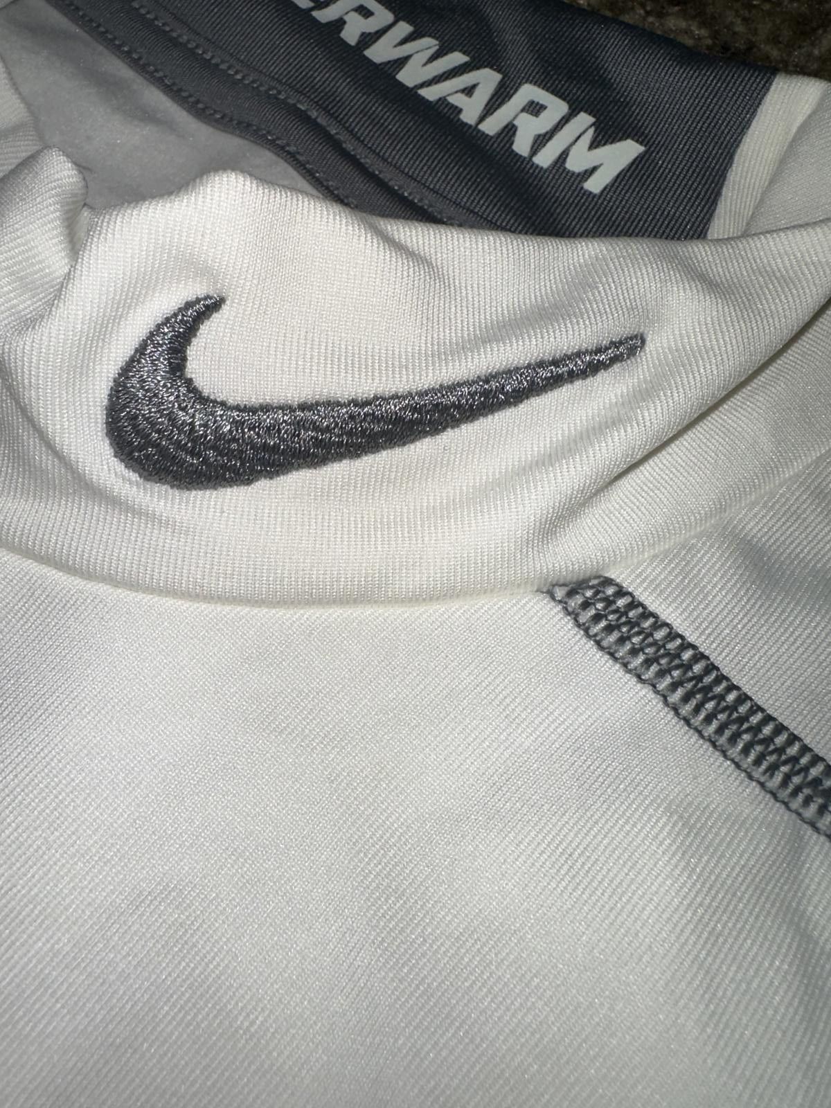 Nike Nike Pro Combat Hyperwarm Fitted Dri Fit Long Sleeve T-Shirt Size US S / EU 44-46 / 1 - 3 Thumbnail