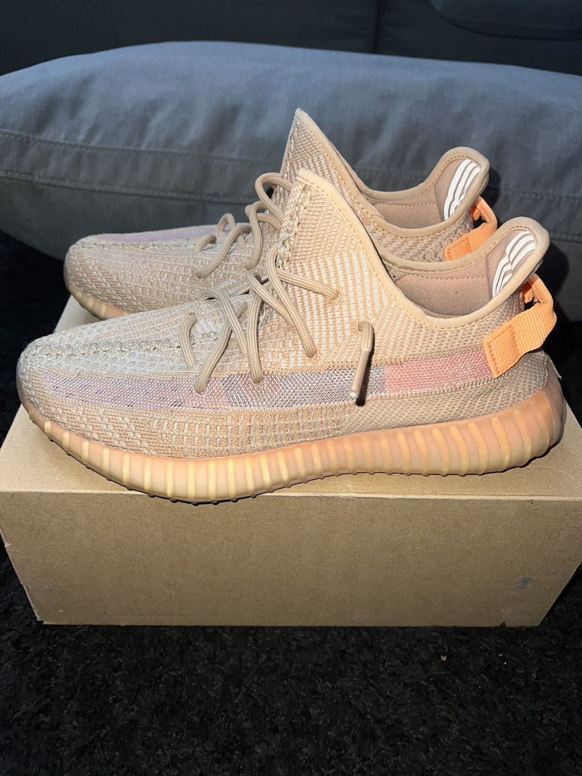 Yeezy Yeezy Boost 350 V2 ‘CLAY’ Size US 10 / EU 43 - 2 Thumbnail
