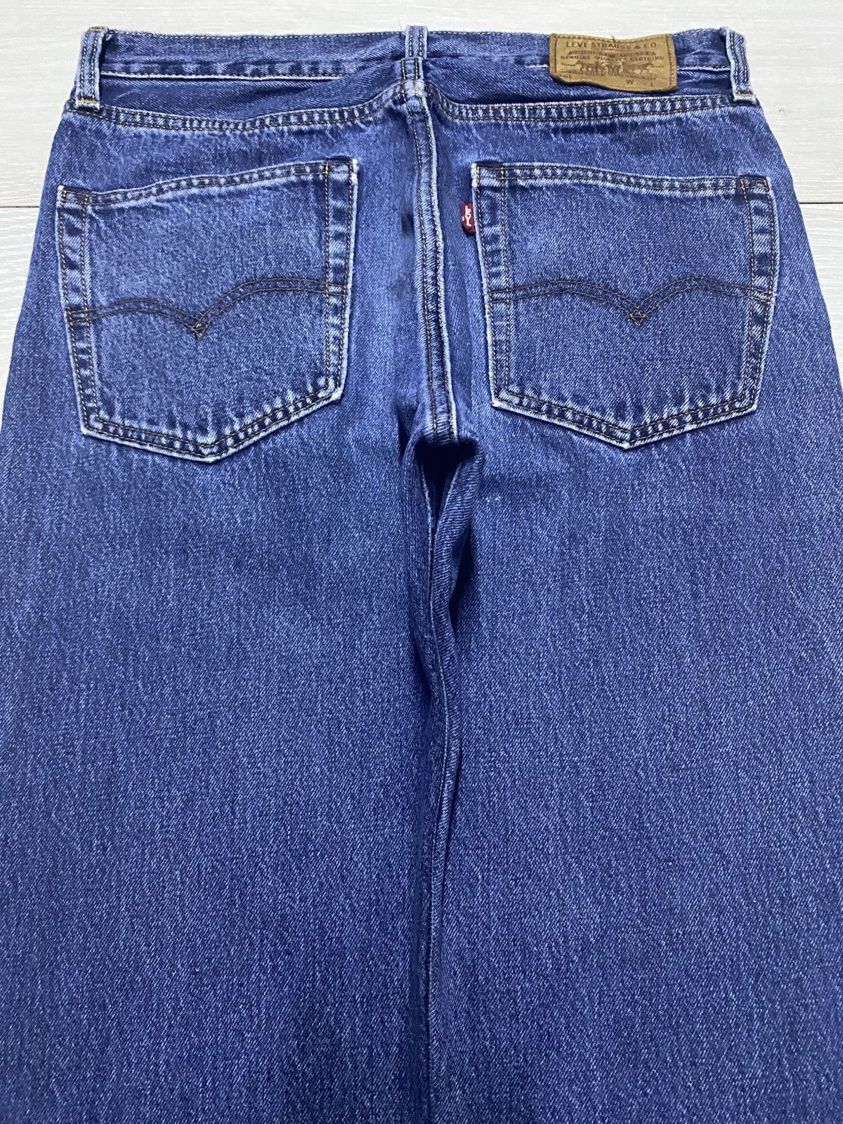 Levi's Vintage Levis Big E Blue Wash Distressed Loose Jeans Size US 32 / EU 48 - 4 Thumbnail