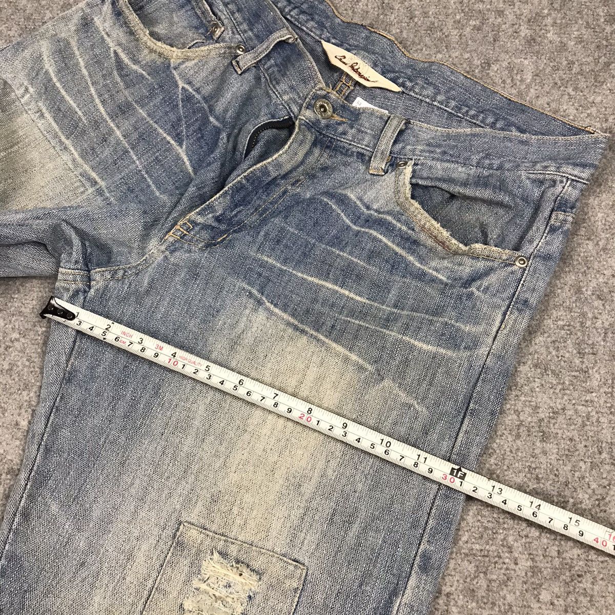 Japanese Brand JAPANESE BRAND JAPAN STYLE DISTRESSED PANTS Size US 32 / EU 48 - 19 Thumbnail
