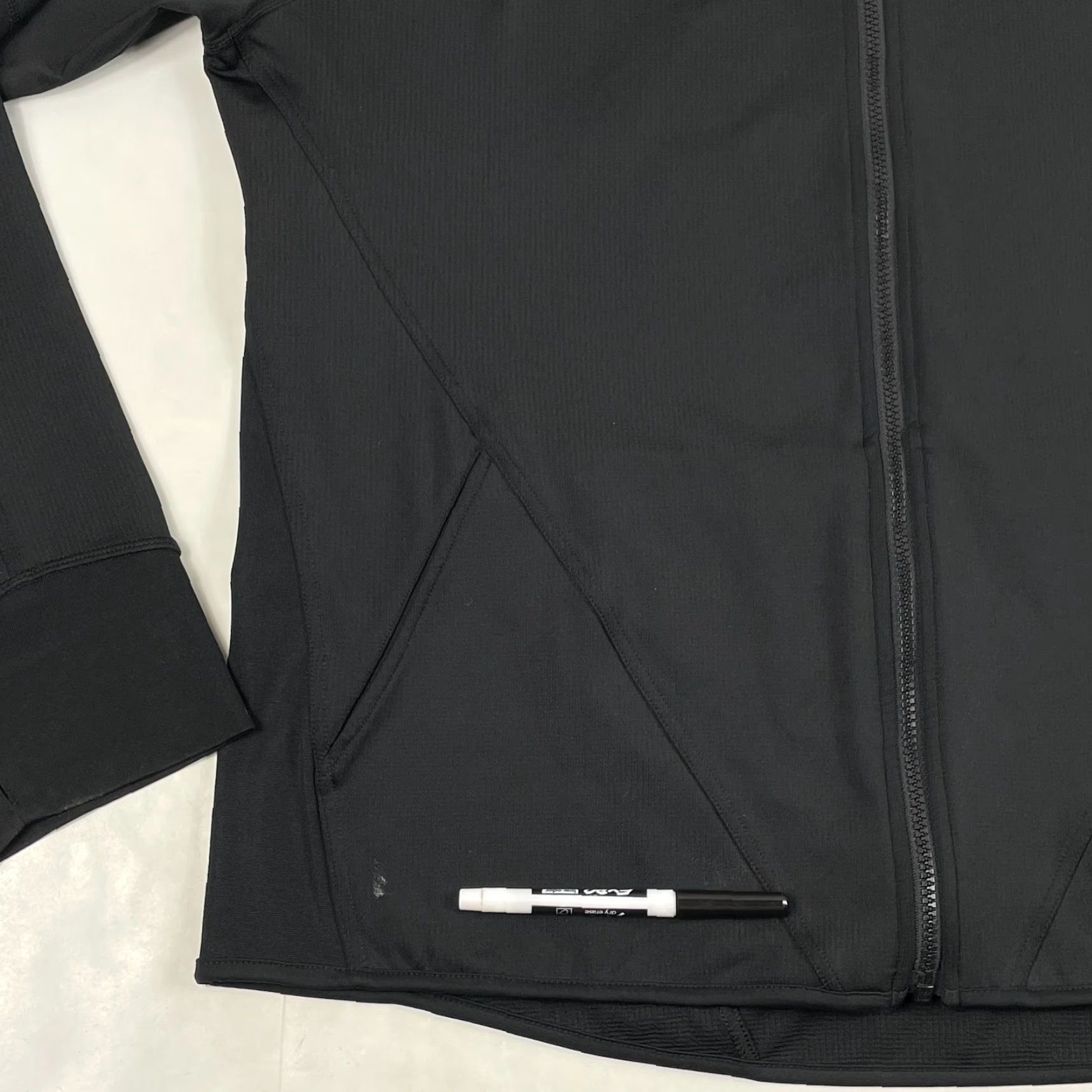 Vintage VINTAGE Hylete Hoodie Mens 2XL Black Flexion Tech Full Zip Lined Workout Gym Hiking Hoodie Mens 2XL Black Flexion Tech Full Zip Lined outdoor Mens Size US XXL / EU 58 / 5 - 5 Thumbnail