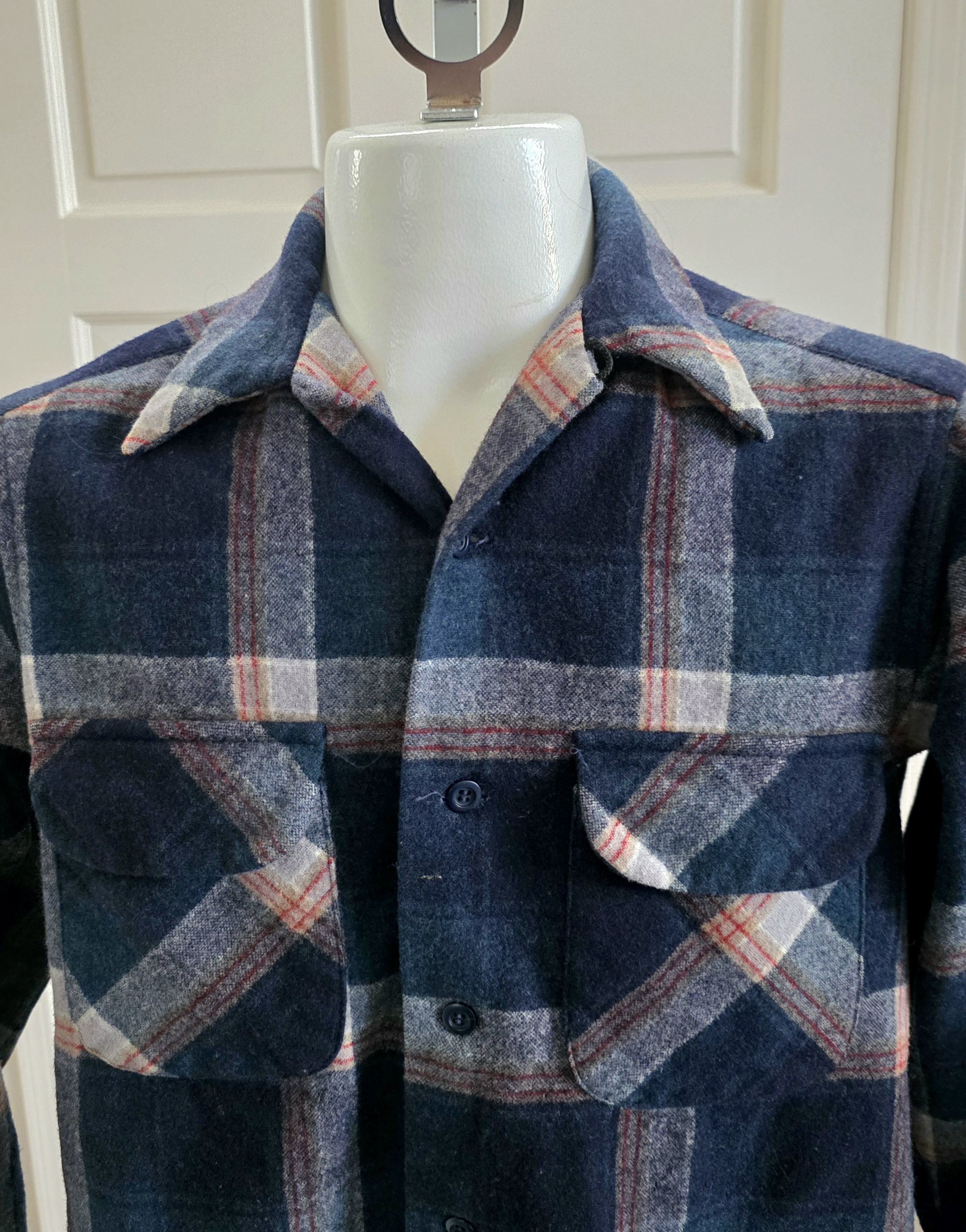 Pendleton Pendleton 1970s 80s Wool Board S Blue Plaid Loop Collar USA Size US S / EU 44-46 / 1 - 2 Thumbnail