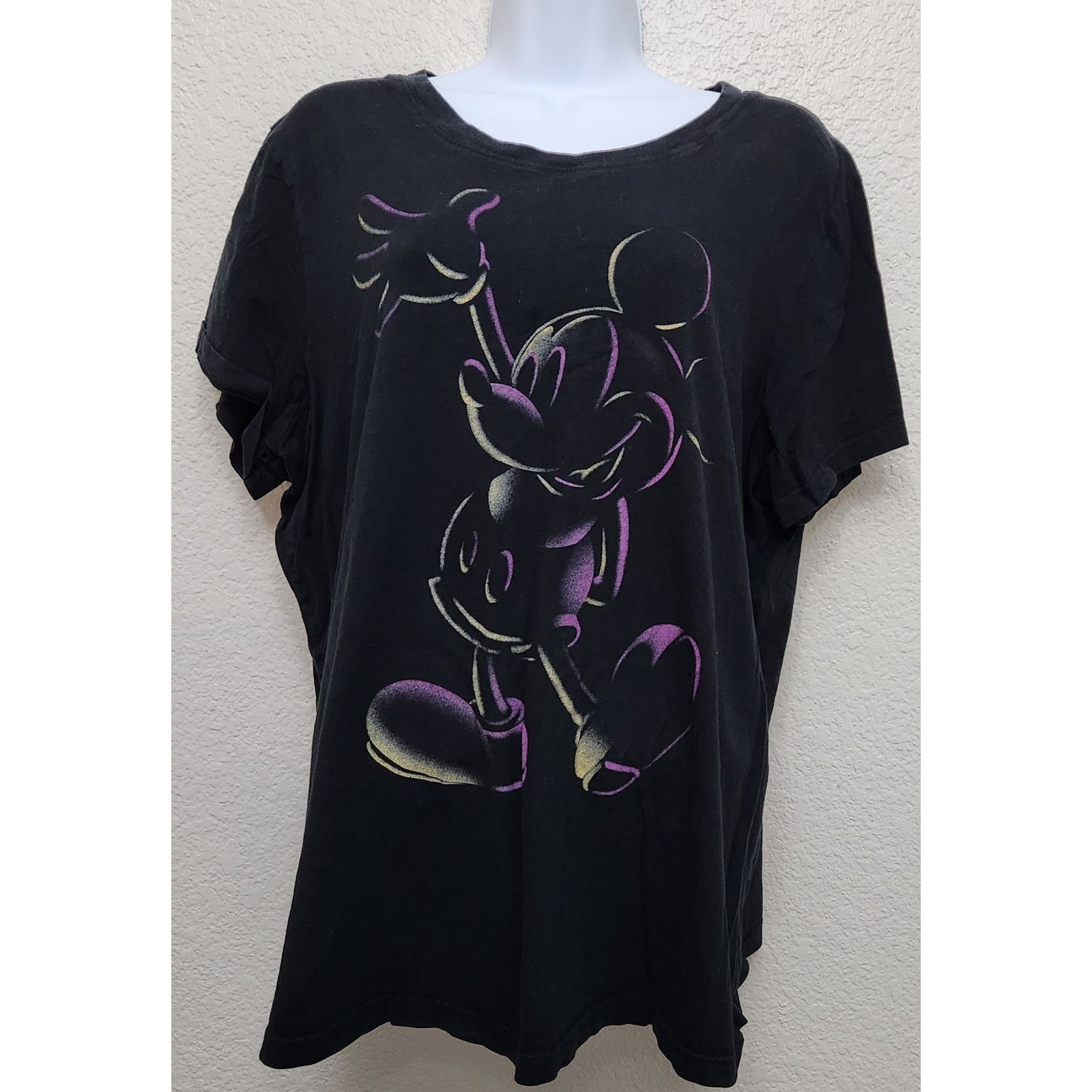Other Disney Parks Black Purple Mickey Mouse Graphic Shirt XL Size XL / US 12-14 / IT 48-50 - 1 Thumbnail
