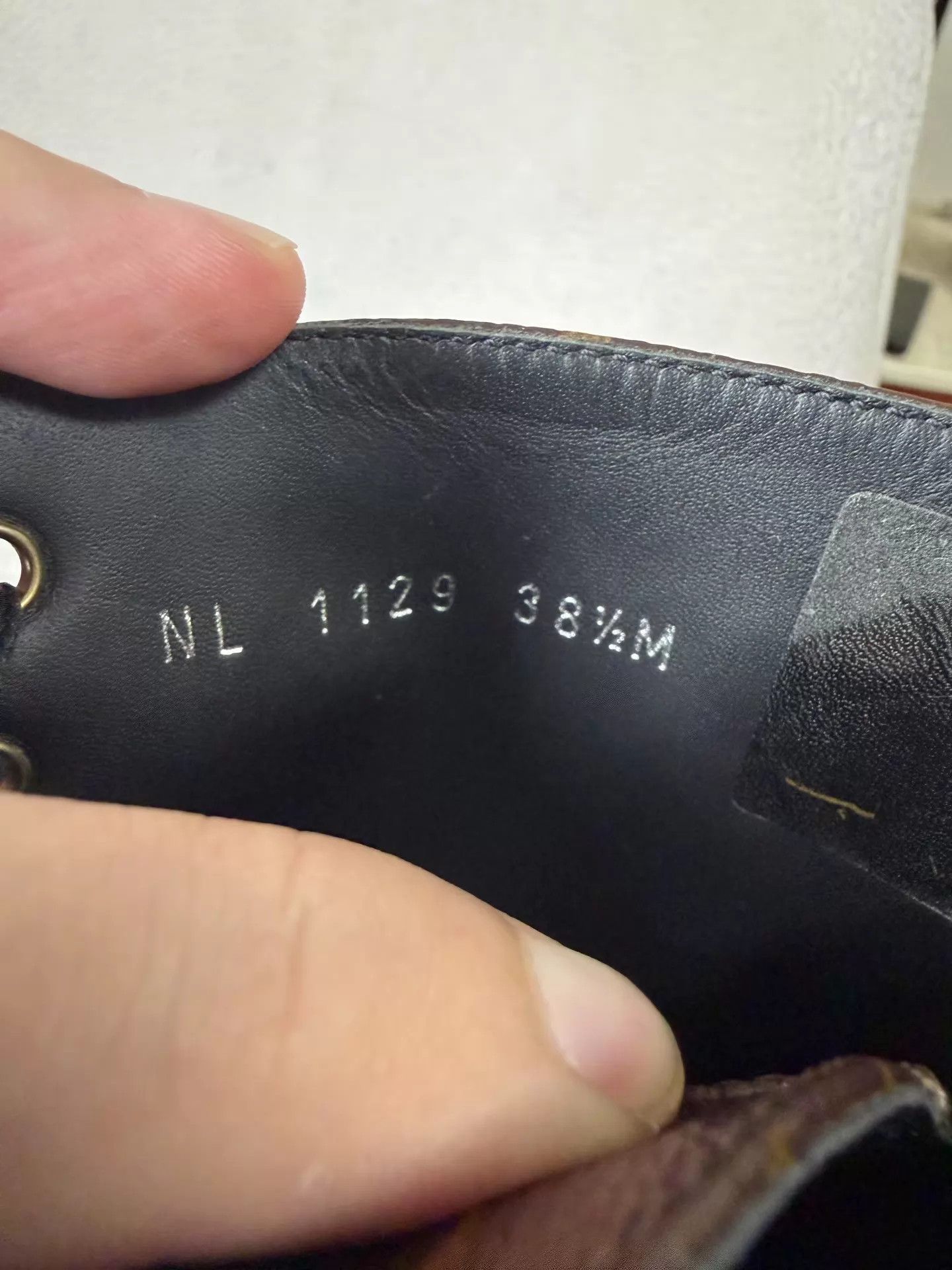 Louis Vuitton LV Wonderland Martin Boots Black/Brown Monogram 38.5 NM Size US 8 / IT 38 - 8 Thumbnail