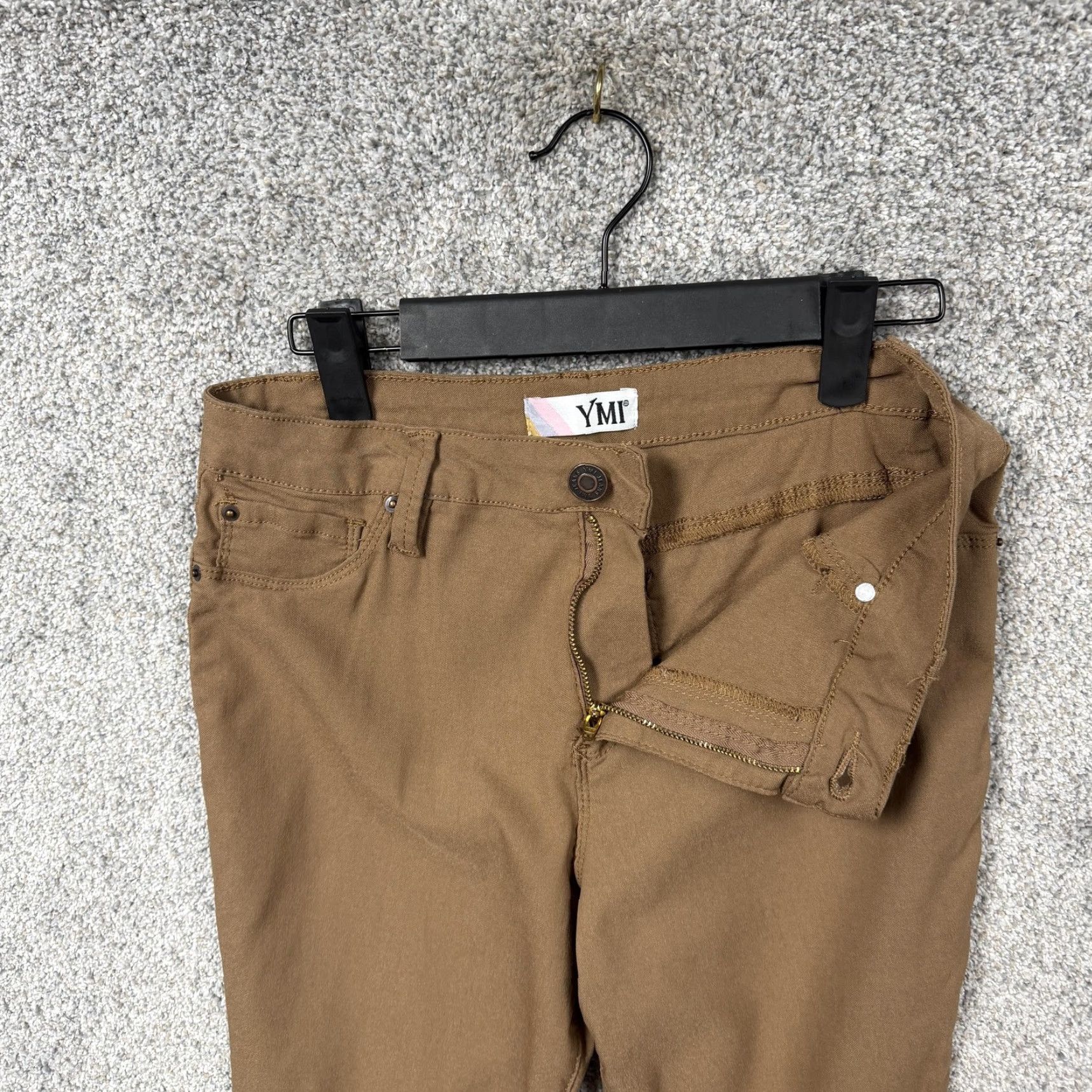 Vintage YMI Jegging Pants Womens L Light Brown Skinny Leg Casual Twill Five-Pocket Zip Fly Button Closure Regular Rise 27in Inseam 29in Waist Size 36" / US 14 / IT 50 - 6 Thumbnail