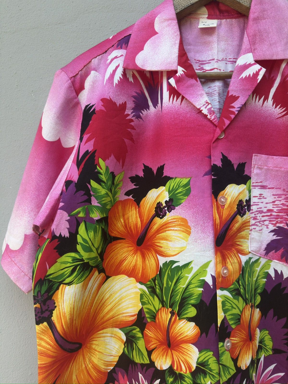 Japanese Brand Japanese Brand Hawaii Colourfull Flowers Size US L / EU 52-54 / 3 - 9 Thumbnail
