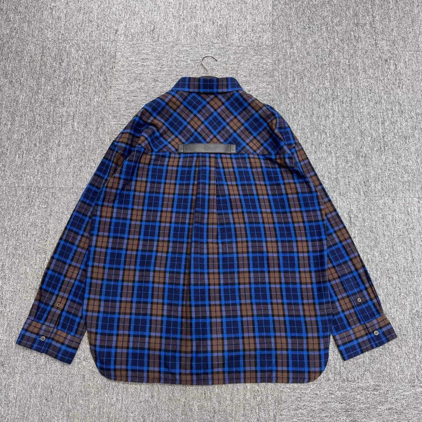 Loewe Loewe Plaid Long Sleeve Shirt. Size US L / EU 52-54 / 3 - 2 Thumbnail