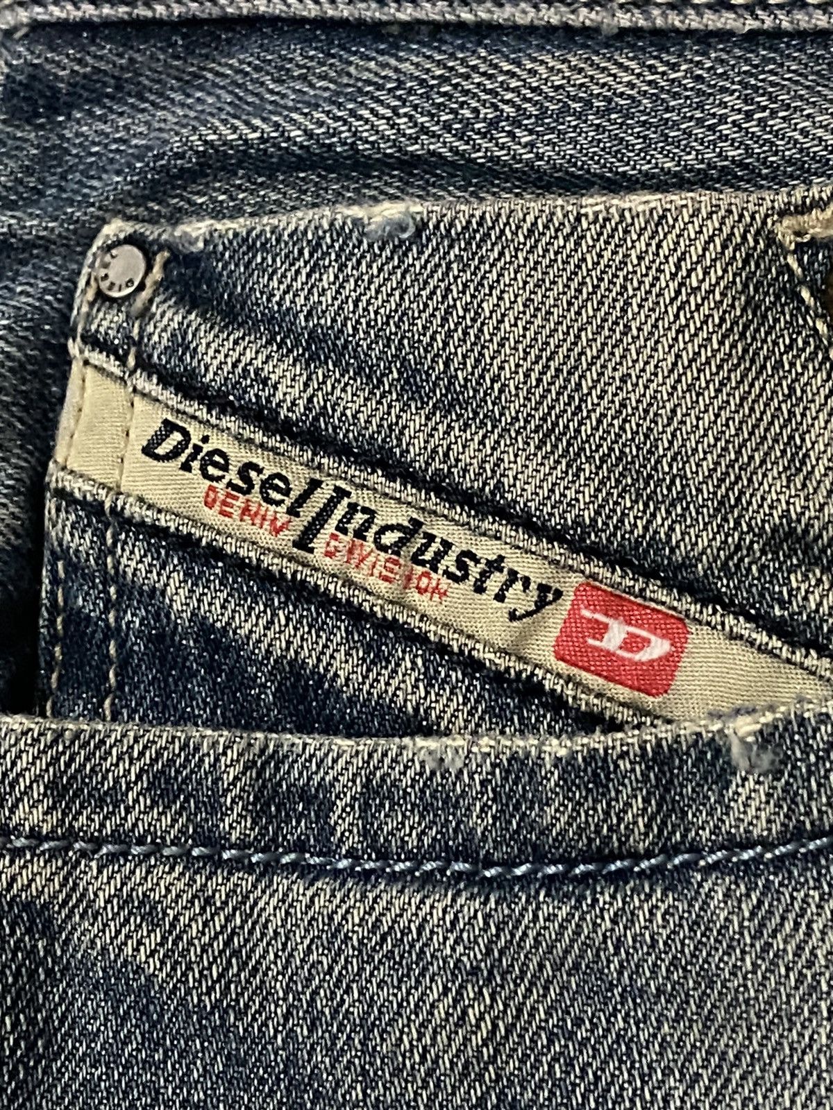 Diesel Men Diesel Industry Larkee Jean Selvedge Distressed Wash e' Size US 30 / EU 46 - 15 Thumbnail