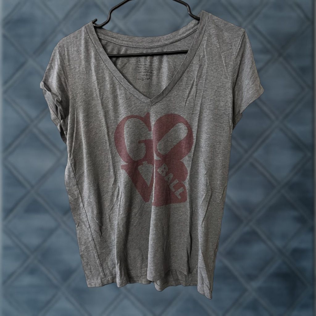 Gap GAP Women's V-Neck T-Shirt Gray Size Large NYC Ball Size L / US 10 / IT 46 - 1 Thumbnail